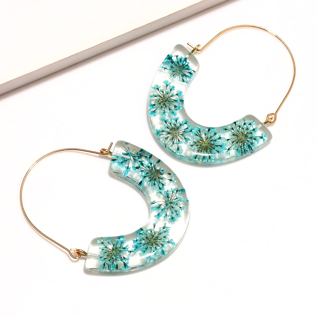 Pressed Flower Resin Hoop Earrings for Women - Real Floral Dangle Drop Statement Earrings - Birthday, Wedding, Party Gifts - Perfect for Boho Style & Everyday Wear