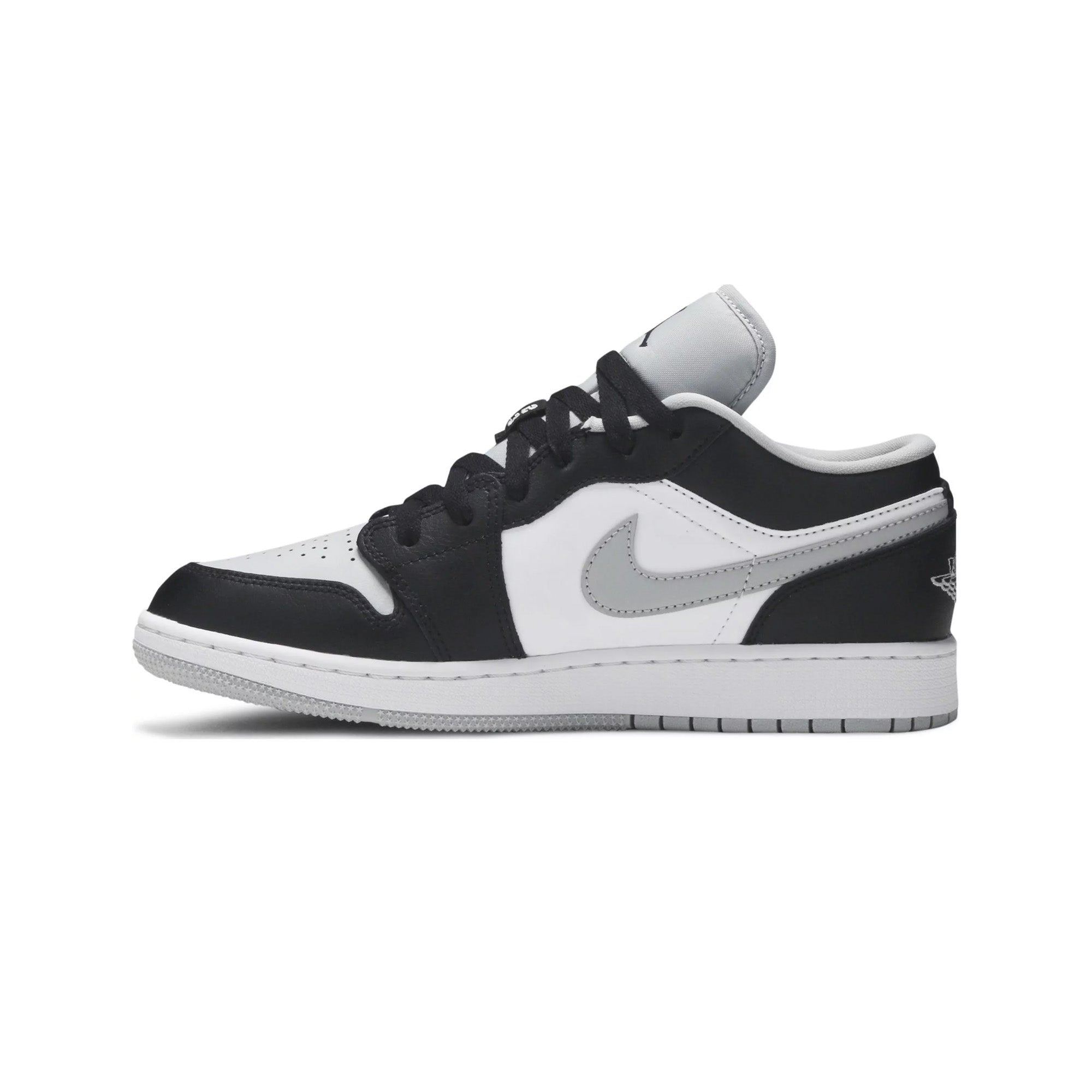 Air Jordan 1 Low 'Smoke Grey' GS Sneakers (2020) - Women's Basketball Shoes for Casual Wear & Street Fashion