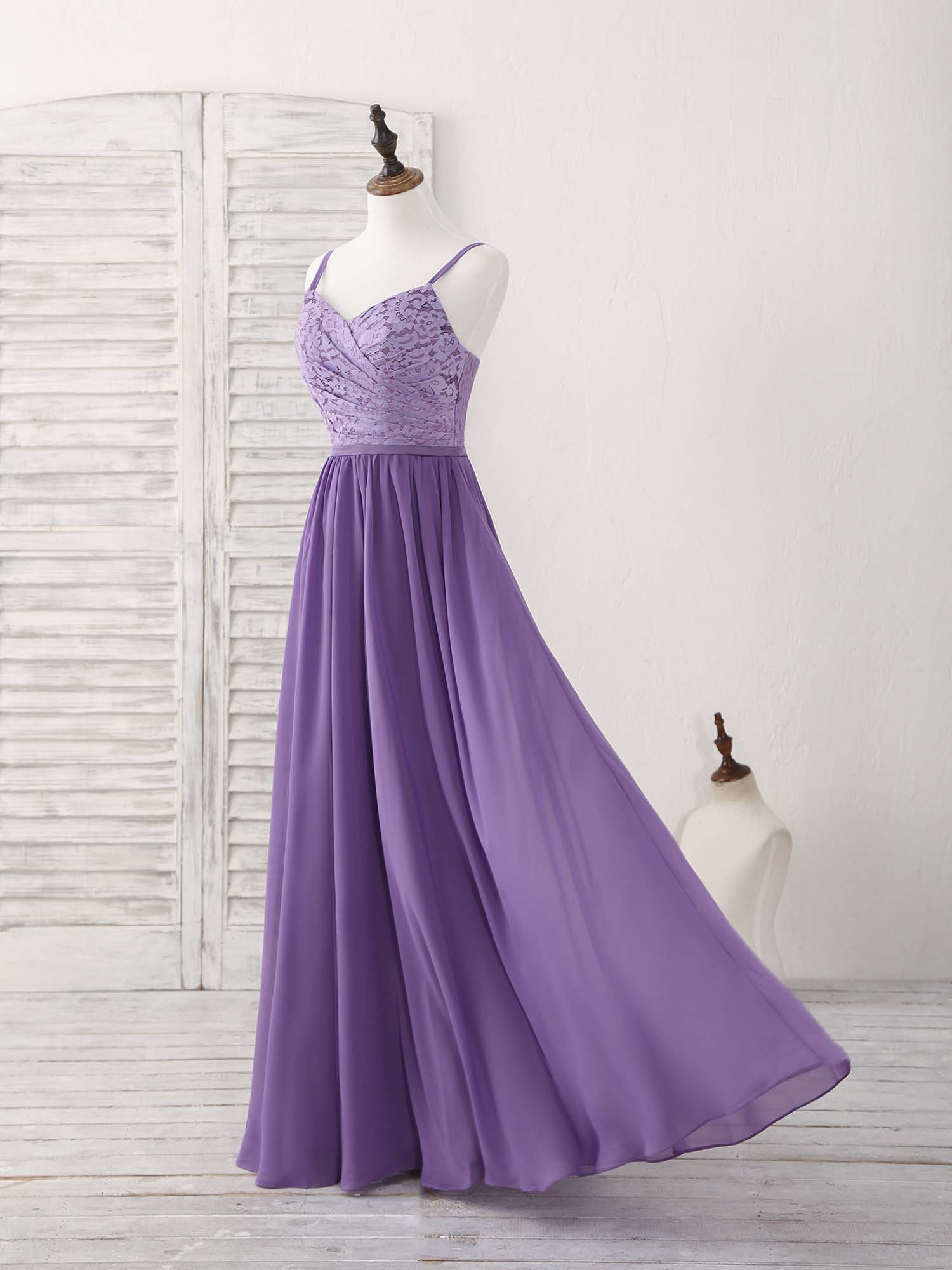 Elegant Purple Lace Chiffon Long Prom Dress for Women - Formal Evening Gown & Bridesmaid Dress - Perfect for Weddings, Proms, and Special Occasions