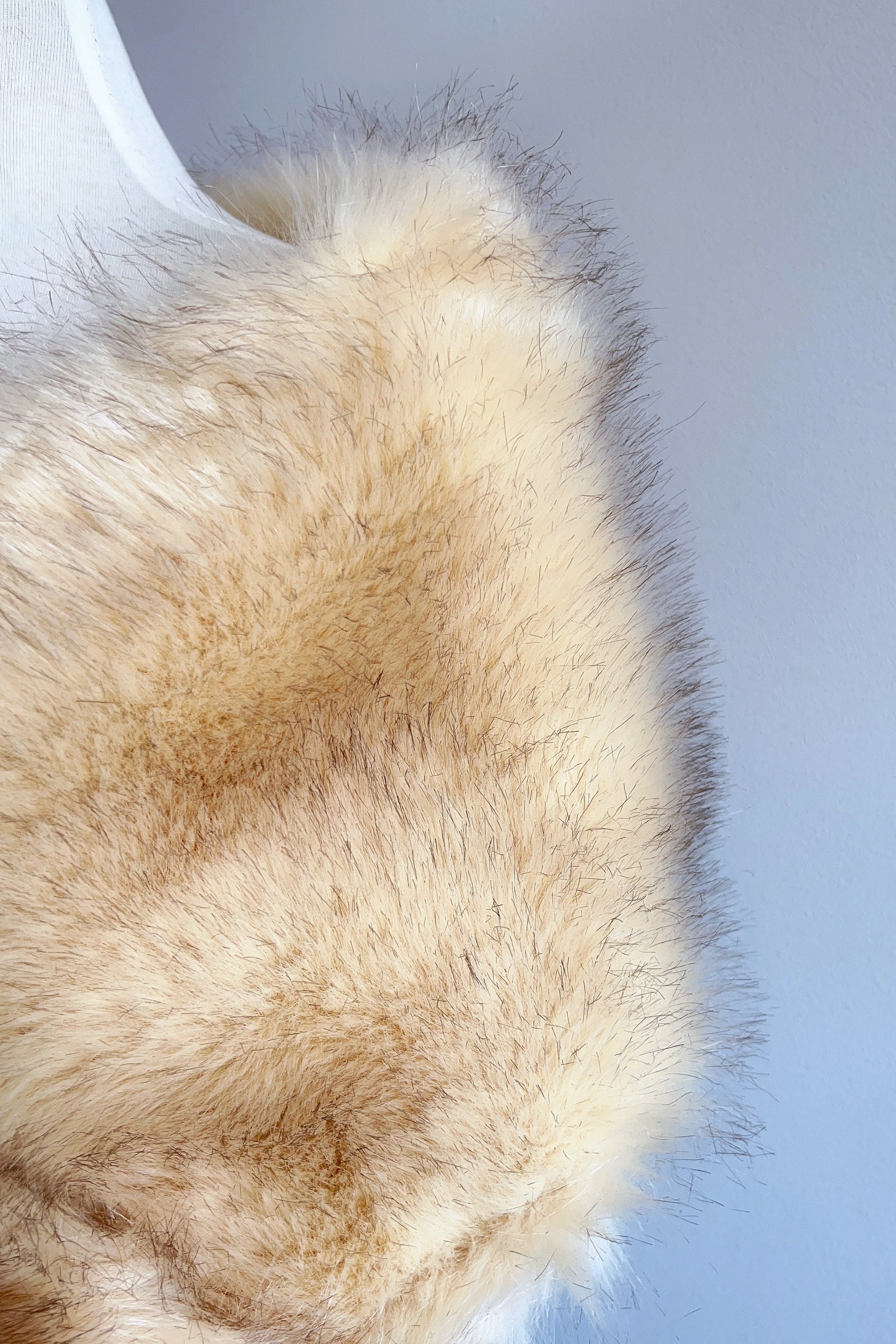 Luxury Champagne Fur Shawl Wrap - Soft & Elegant Women's Fashion Accessory for Evening Parties, Weddings & Special Occasions