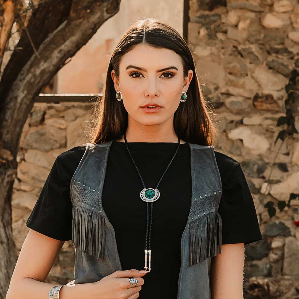 Handcrafted Turquoise Bolo Tie for Men - Western Style Adjustable Necklace - Perfect for Cowboy Outfits, Rodeo Events & Southwestern Fashion