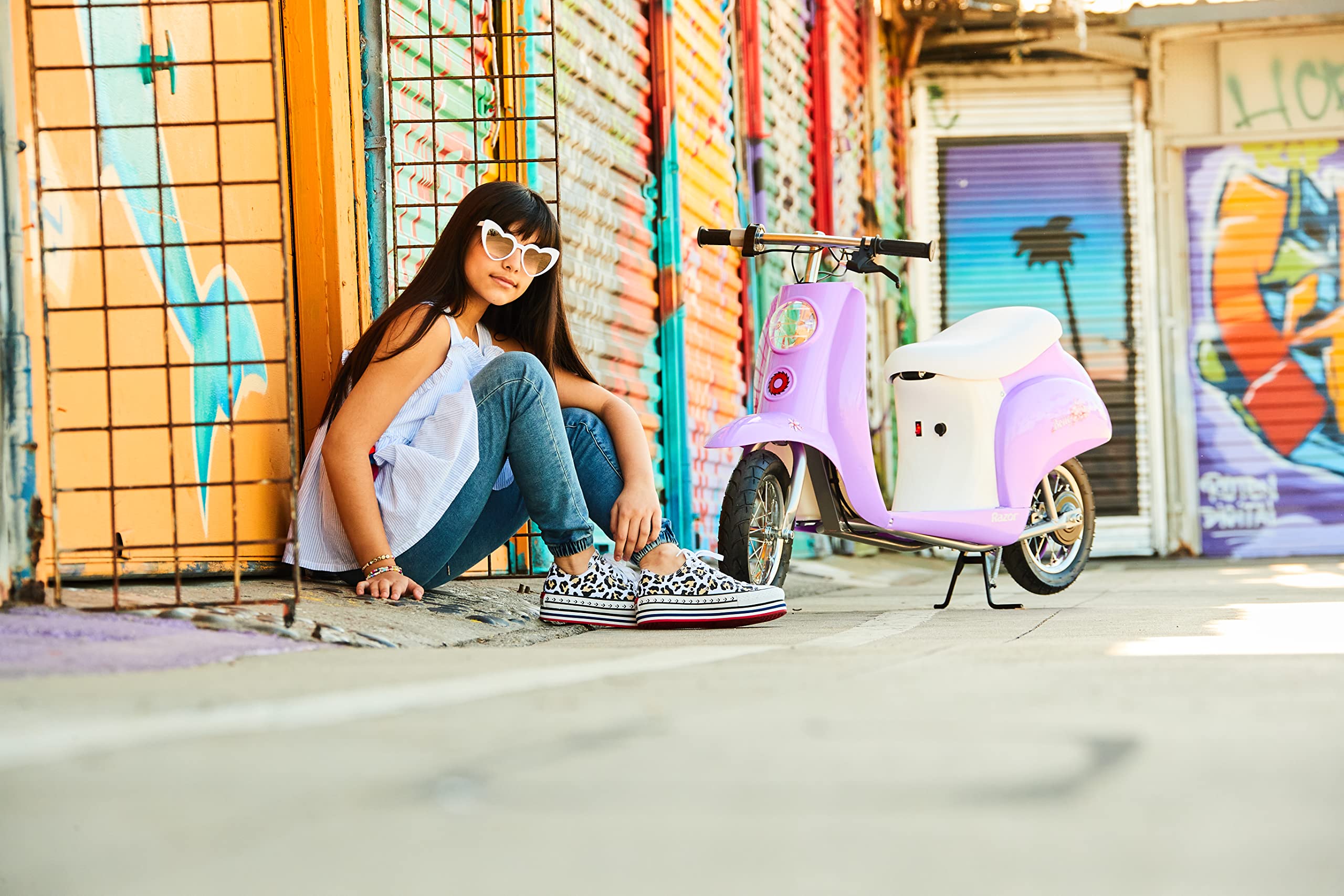 Razor Pocket Mod Miniature Euro-Style Electric Scooter for Adults & Teens - Betty - Perfect for Commuting, Campus Travel & Urban Exploration
