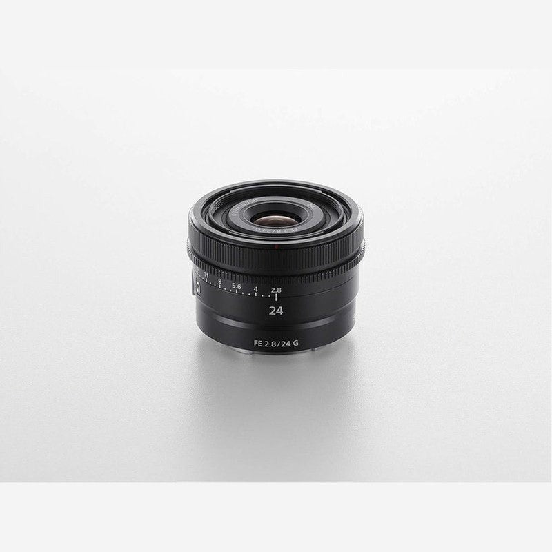 Sony FE 24mm F2.8 G Prime Lens - Compact Full Frame E-Mount Camera Lens for Travel, Street & Landscape Photography
