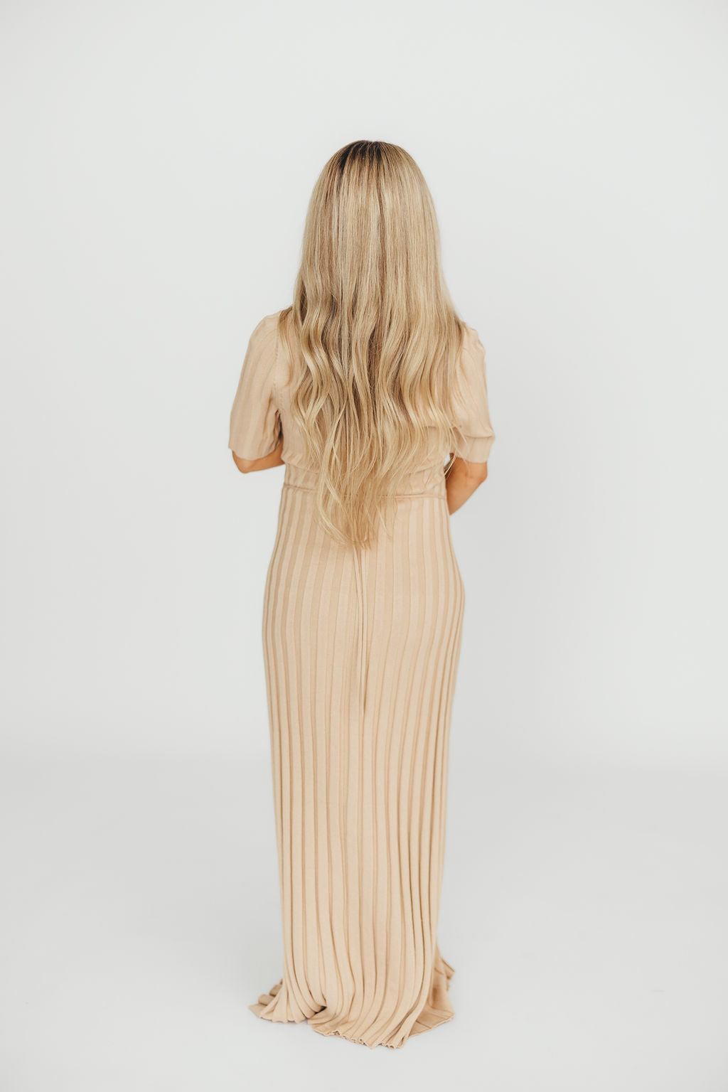 Oakley Ribbed Maxi Dress in Taupe - Bump Friendly Maternity Dress for Women, Comfortable Stretchy Pregnancy Dress for Everyday Wear, Perfect for Baby Showers, Maternity Photos & Casual Outings