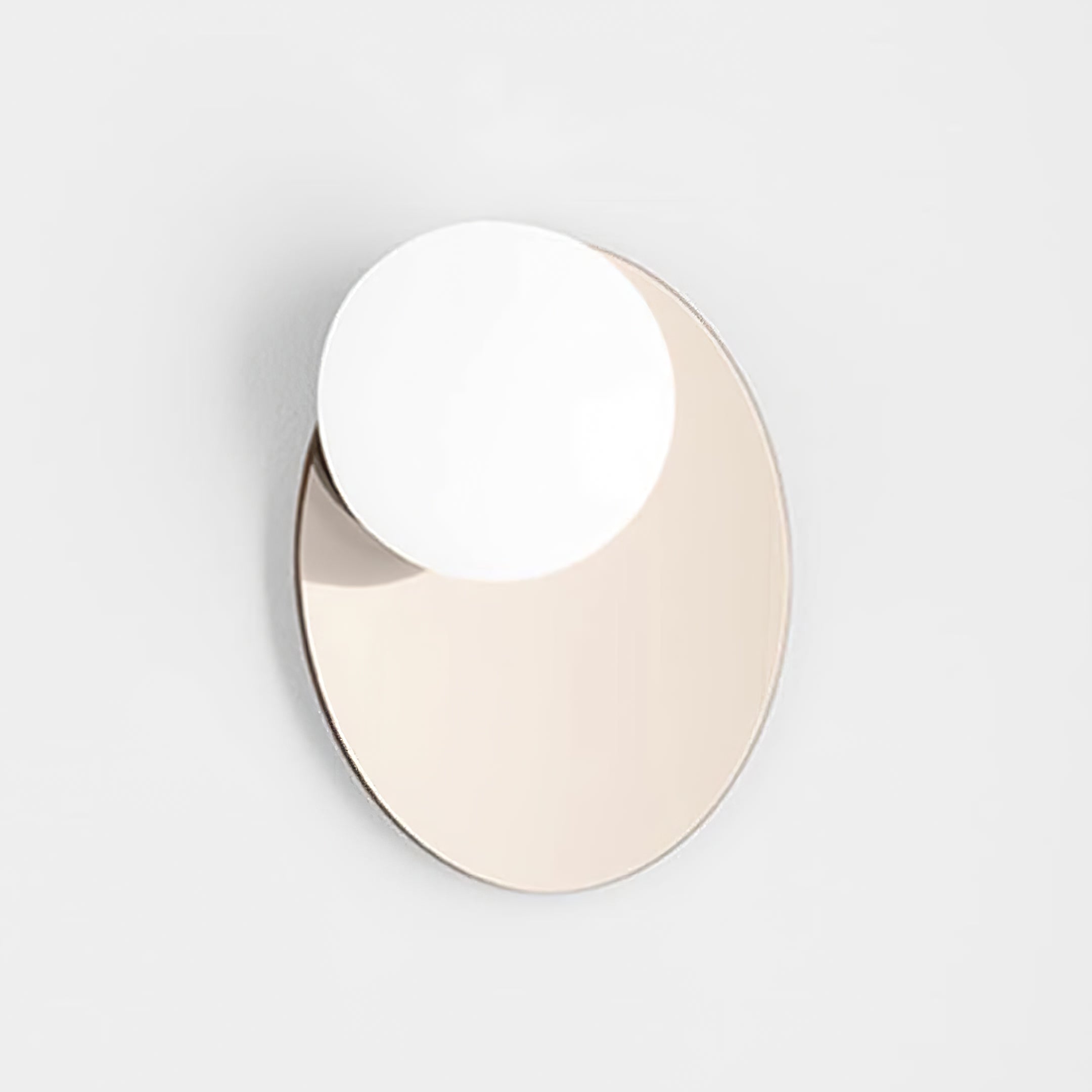 Circ 3702 Modern Wall Lamp - Sleek LED Sconce Light for Bedroom, Living Room & Hallway - Energy Efficient Indoor Lighting Fixture