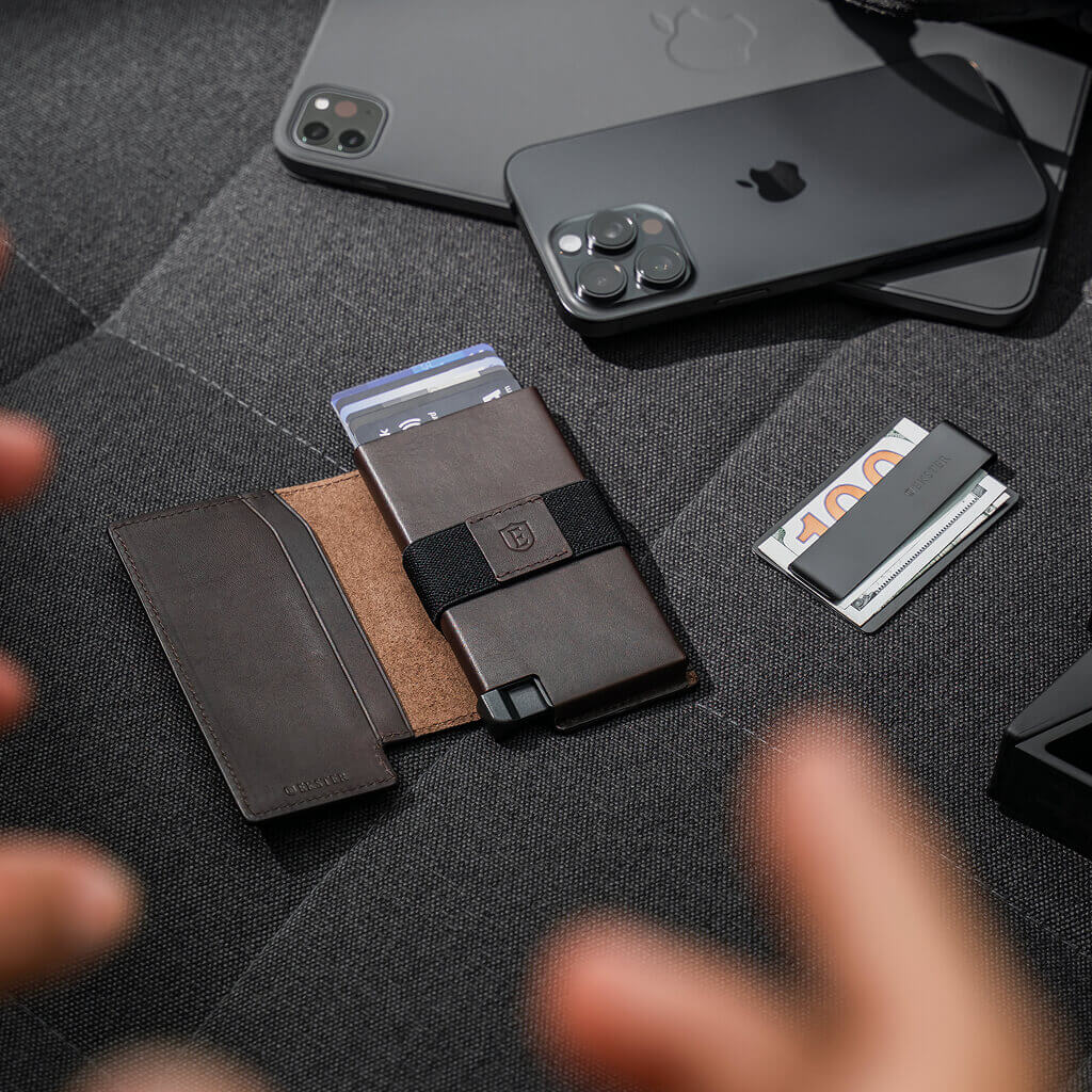 Ekster Pro RFID Blocking Wallet - Slim Minimalist Front Pocket Wallet for Men with Money Clip & Card Holder - Perfect for Travel, Business & Everyday Use
