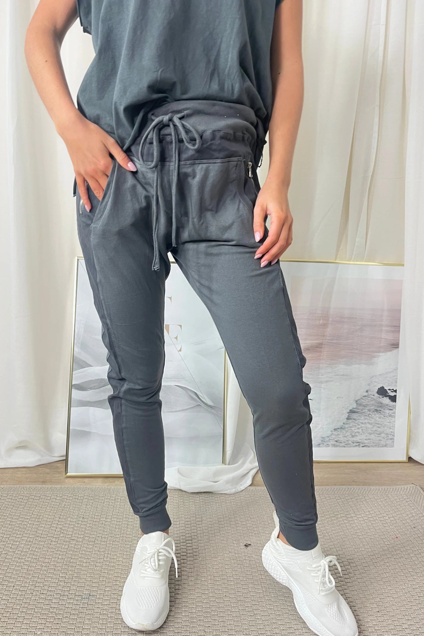 Stylish Zip Joggers for Men & Women - Multiple Colors | Comfortable & Trendy Athletic Pants for Running, Gym, and Casual Wear