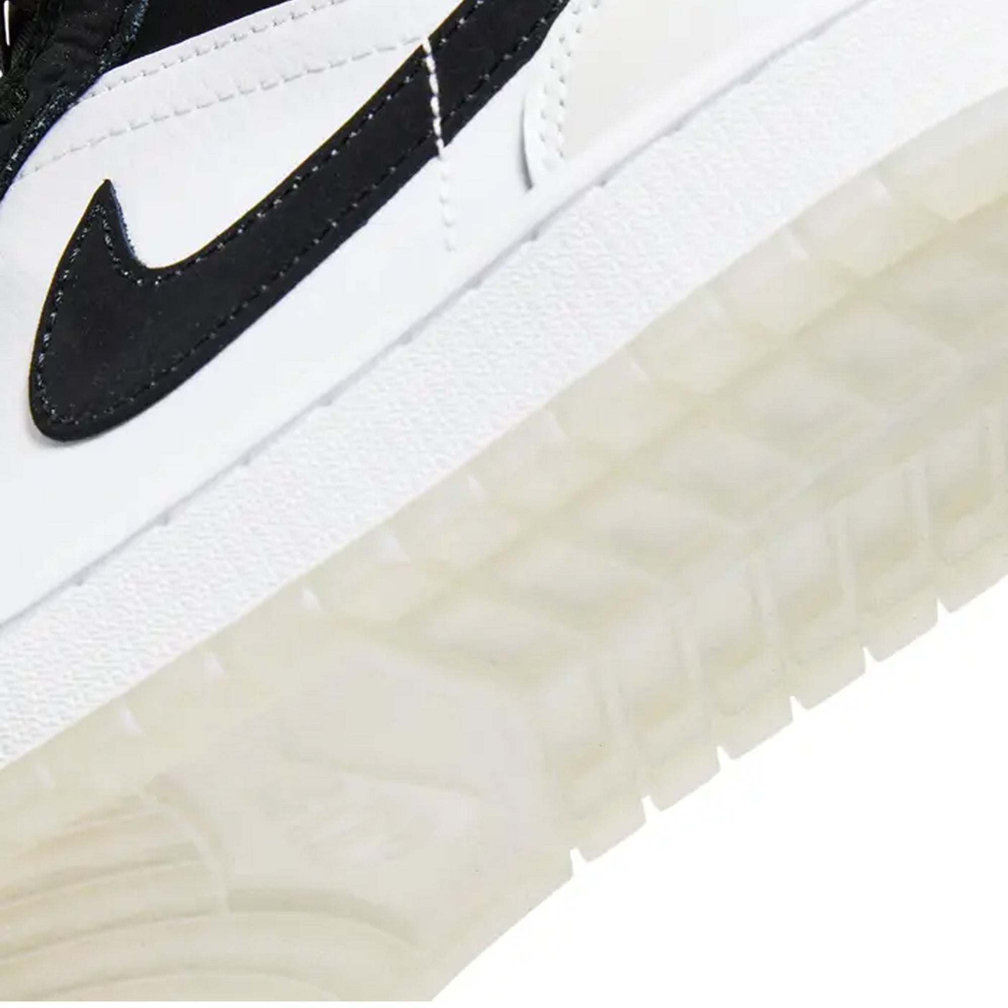 Air Jordan 1 Mid 'Diamond Shorts' Basketball Shoes for Men (2022) - Retro Style Sneakers for Casual Wear, Street Fashion & Sports Performance