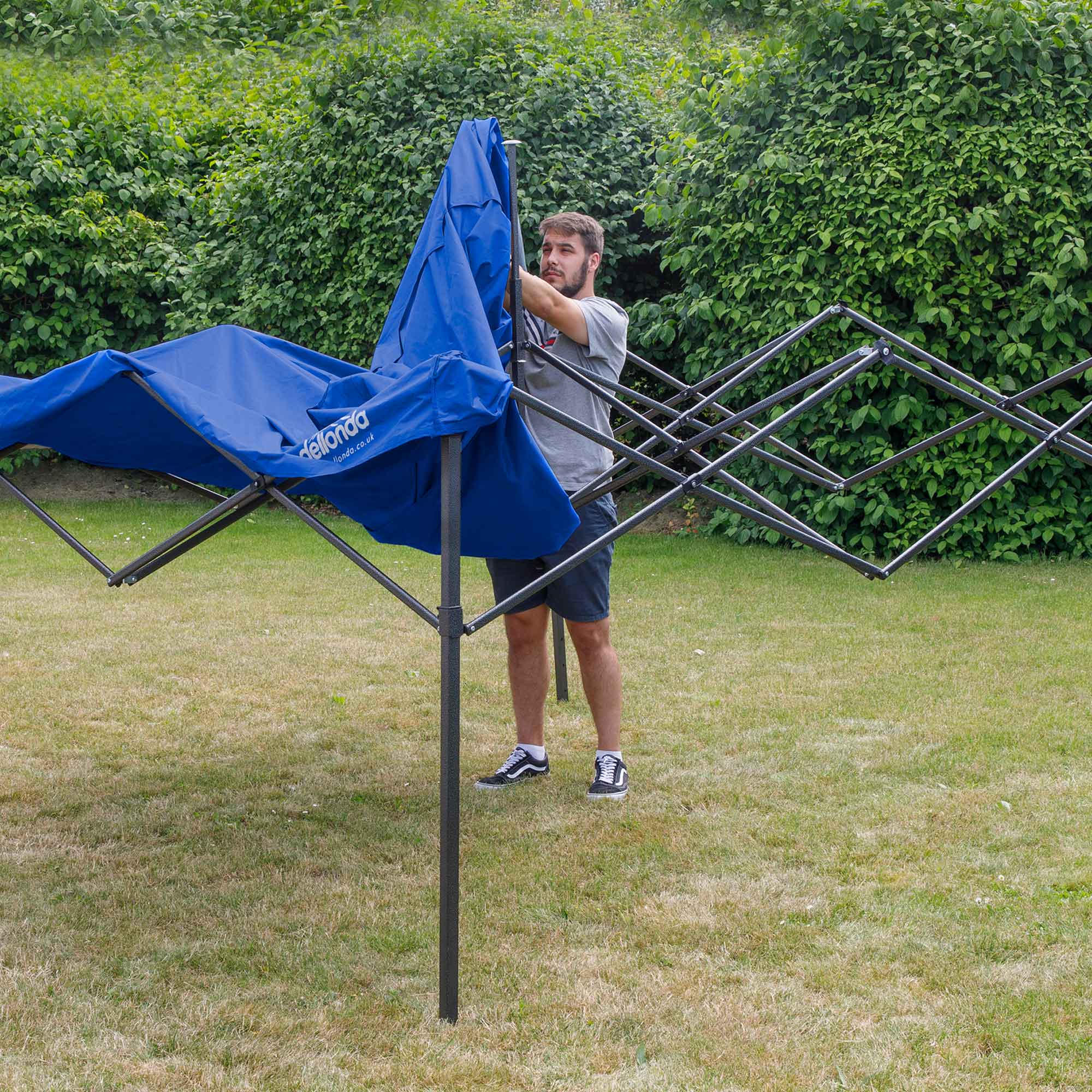 Premium 2x2m Pop Up Gazebo Tent with Water Resistant Canopy - Includes Carry Bag, Stakes & Weight Bags - Perfect for Outdoor Parties, Camping & Beach (Blue, Model DG127)