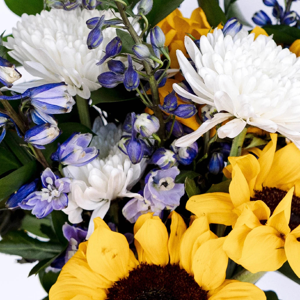 Blooming Garden Spring DIY Flower Kit - Complete Floral Arrangement Set for Home Decor, Wedding, Party & Gift Ideas