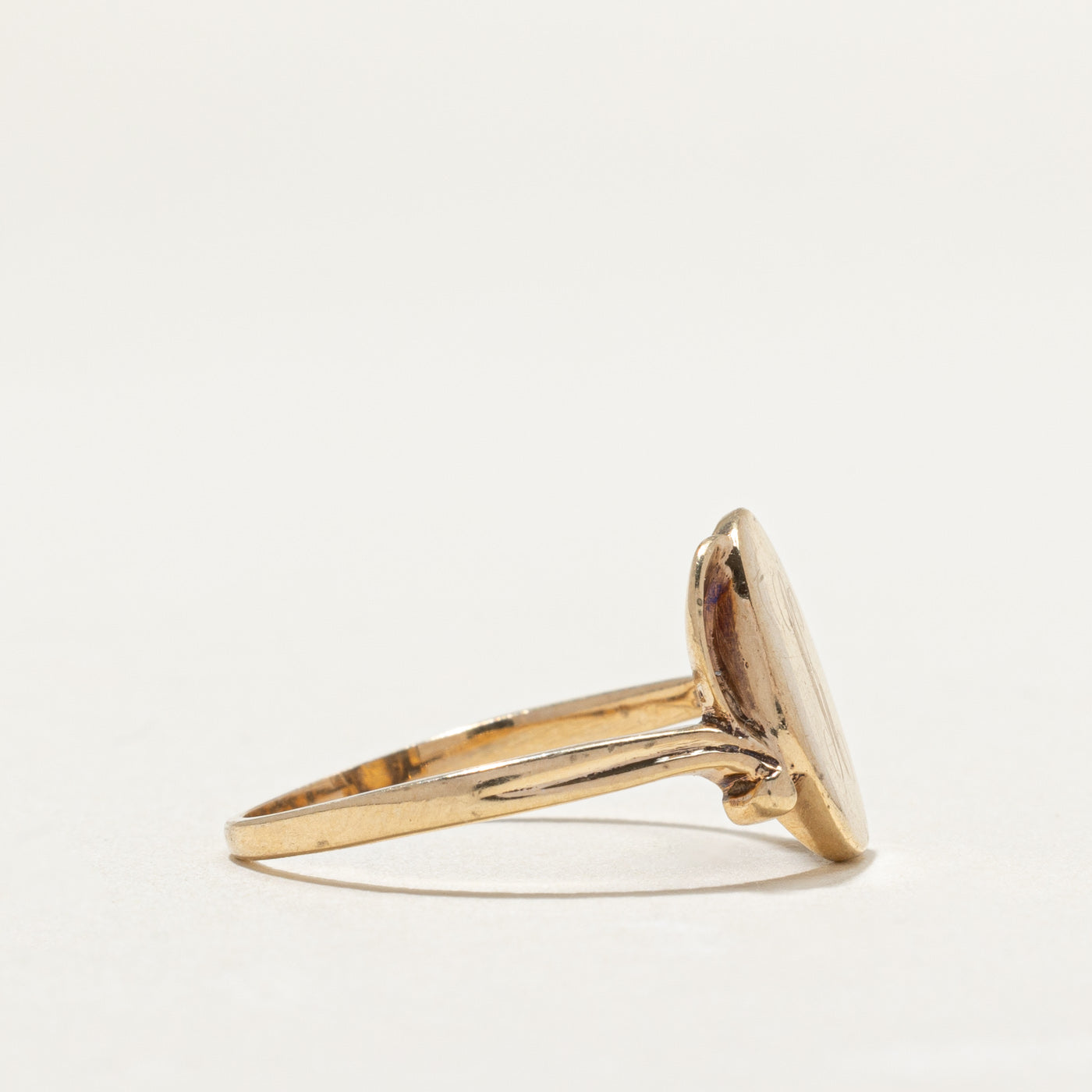 10K Yellow Gold Oval K Initial Ring for Women - Size 8.25 | Personalized Name Ring, Elegant Monogram Jewelry Gift for Birthday, Anniversary & Special Occasions