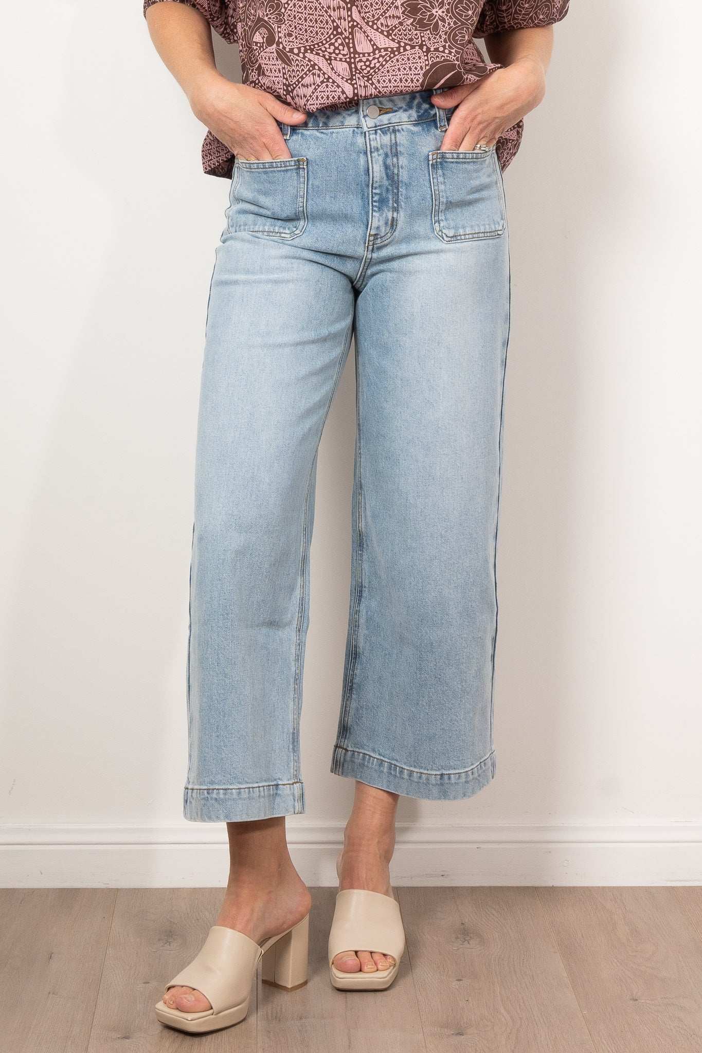 Zoe Kratzmann Women's High-Waisted Distressed Skinny Jeans - Trendy Stretch Denim Pants for Casual Wear & Night Out