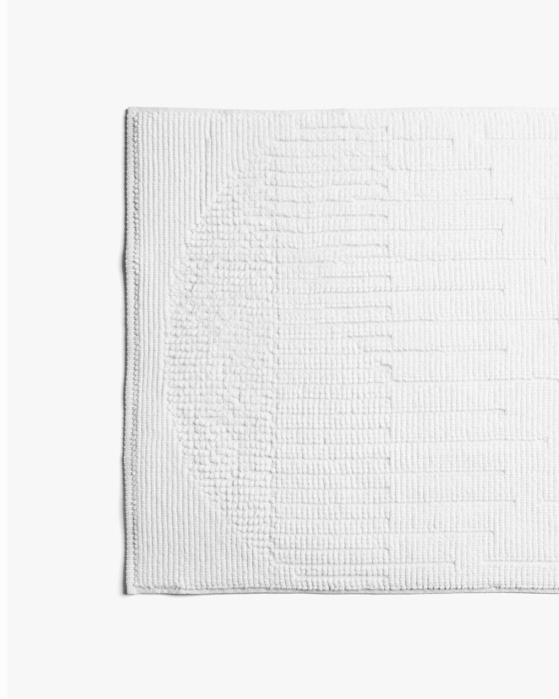 Soft Sunset Bath Rug - Non-Slip, Absorbent, Machine Washable - Perfect for Bathroom, Shower, and Spa Relaxation