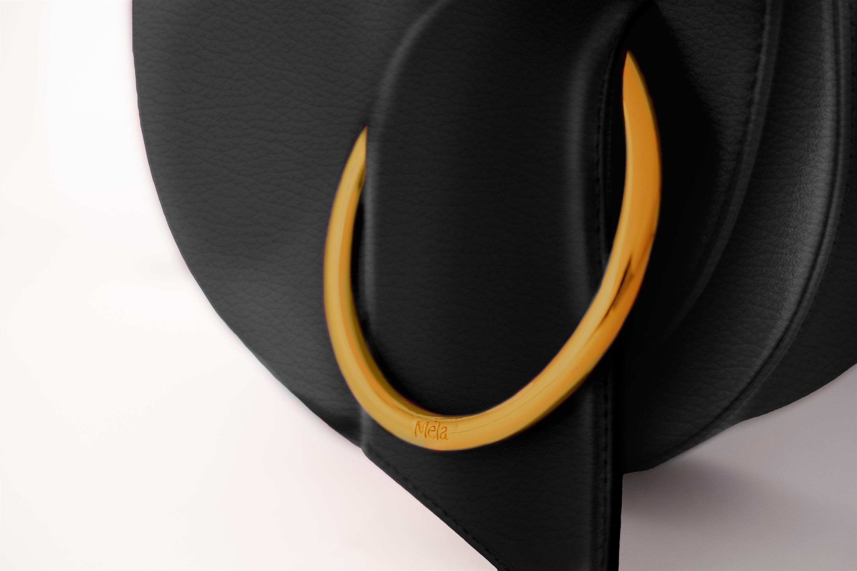 Luna Vegan Leather Shoulder Bag for Women - Stylish & Eco-Friendly Apple Leather Handbag in Black | Perfect for Work, Travel & Everyday Use