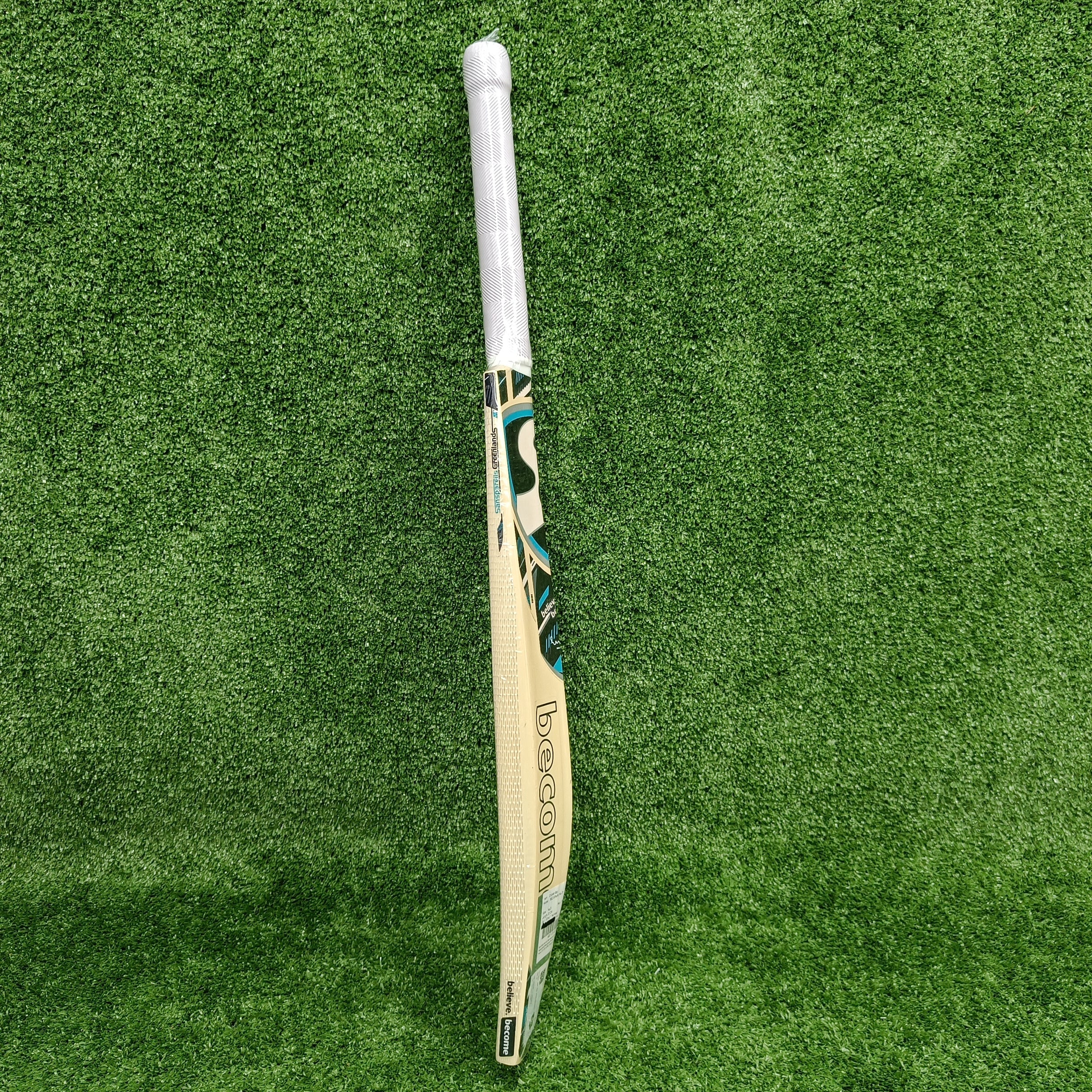 SG RSD SPARK Junior Cricket Bat - Kashmir Willow - Perfect for Kids & Youth Cricket Training & Matches