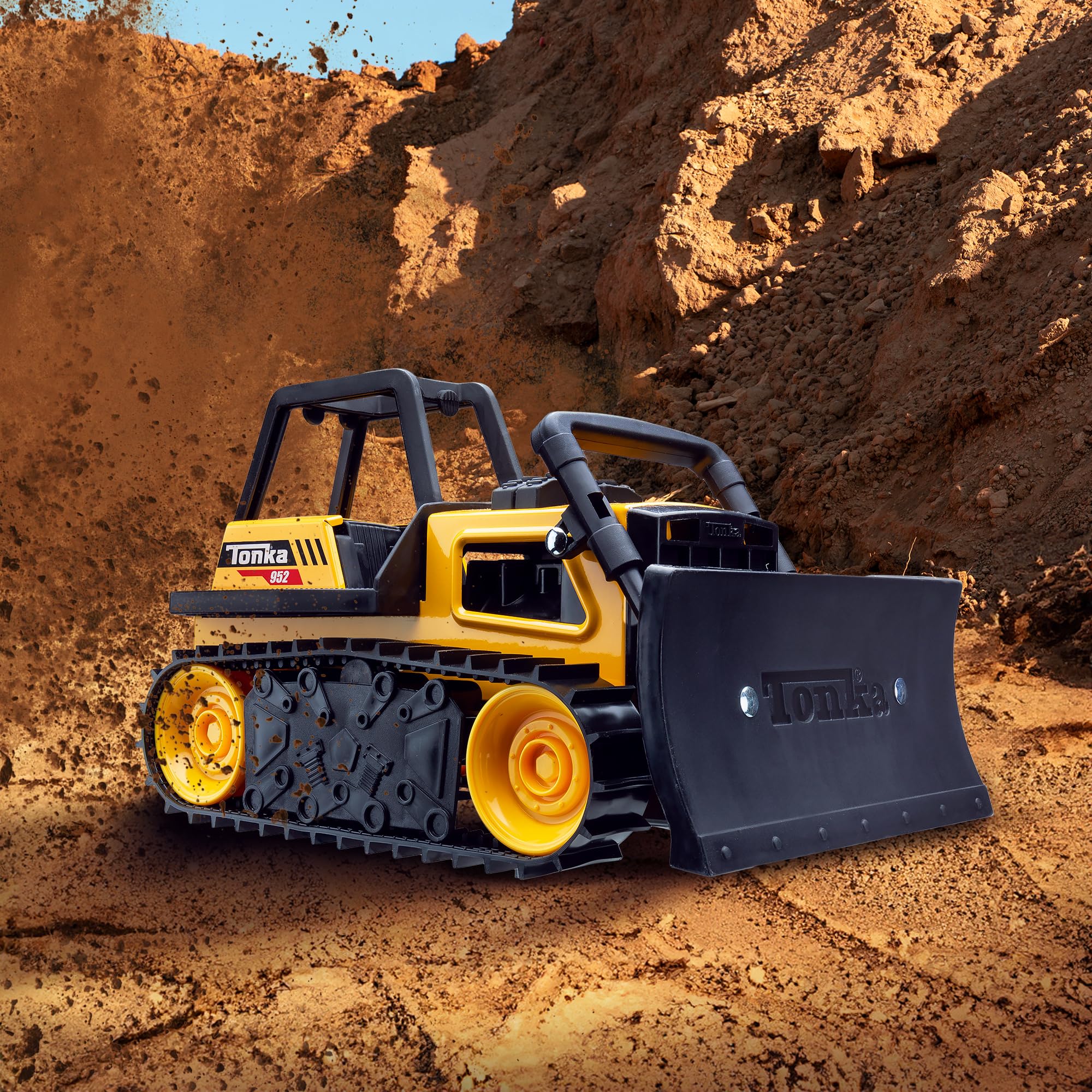 Tonka 6027 Steel Classic Bulldozer Toy - Durable Construction Vehicle for Kids Ages 3+ | Boys & Girls Pretend Play, Sandbox Toys, Birthday Gifts | Outdoor & Indoor Playtime Fun