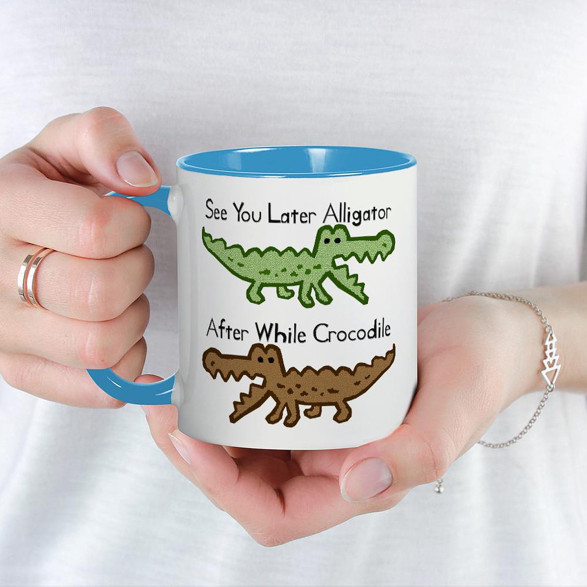 11 oz (325 ml) Alligator & Crocodile Ceramic Coffee Mug - Funny Novelty Gift for Reptile Lovers - Perfect for Home, Office, or Camping Use