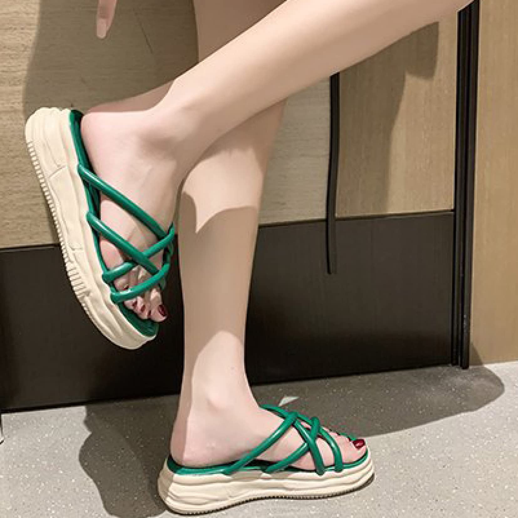 EBRICON Women's Comfortable Cross Platform Slide Sandals - PU Leather Slip-On Open Toe Summer Beach Slippers for Walking, Travel & Vacation