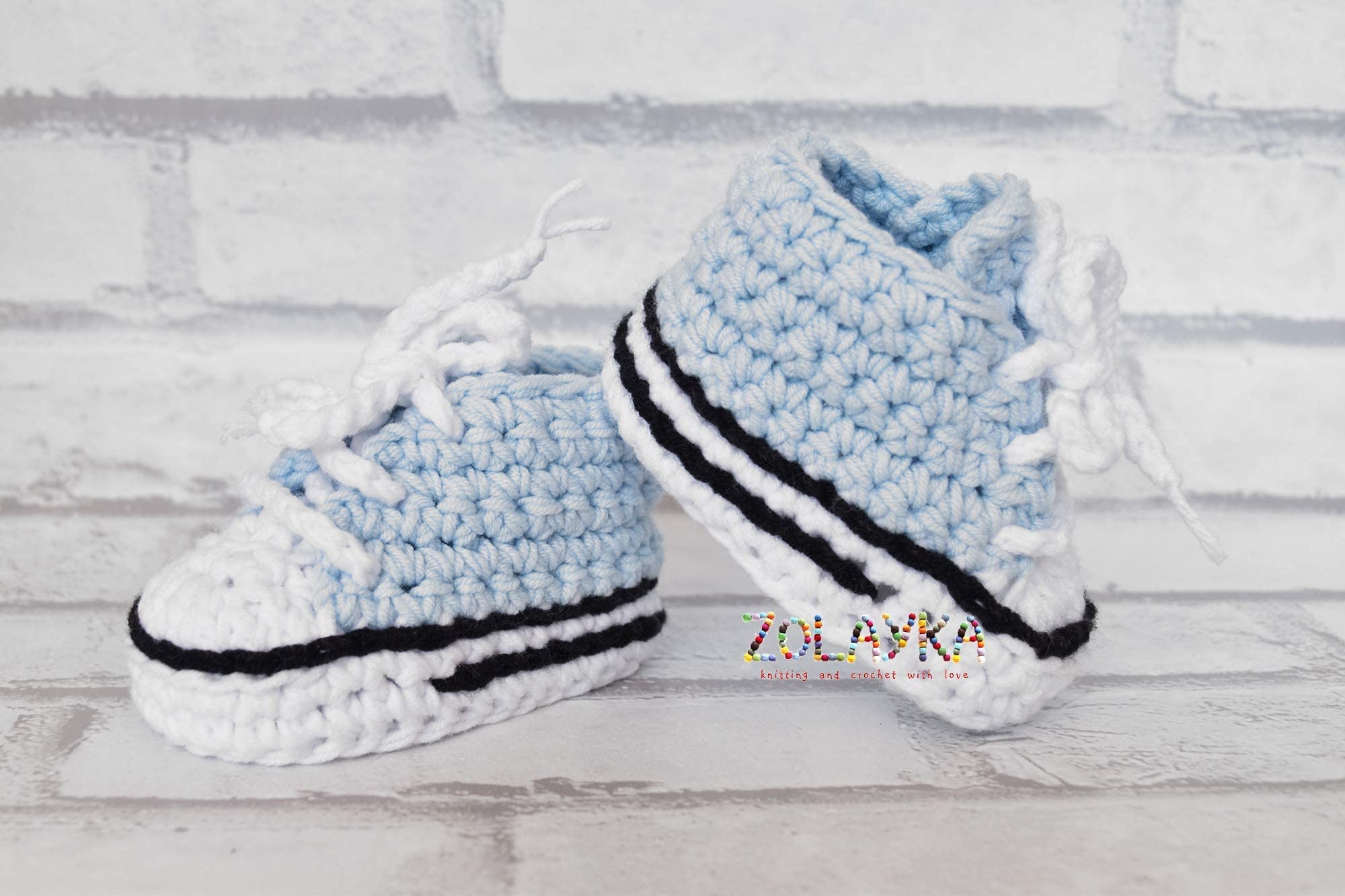 Soft Crochet Baby Sneakers for Boys & Girls 0-12 Months - Handmade Unisex Infant Shoes for First Steps, Photo Shoots & Special Occasions