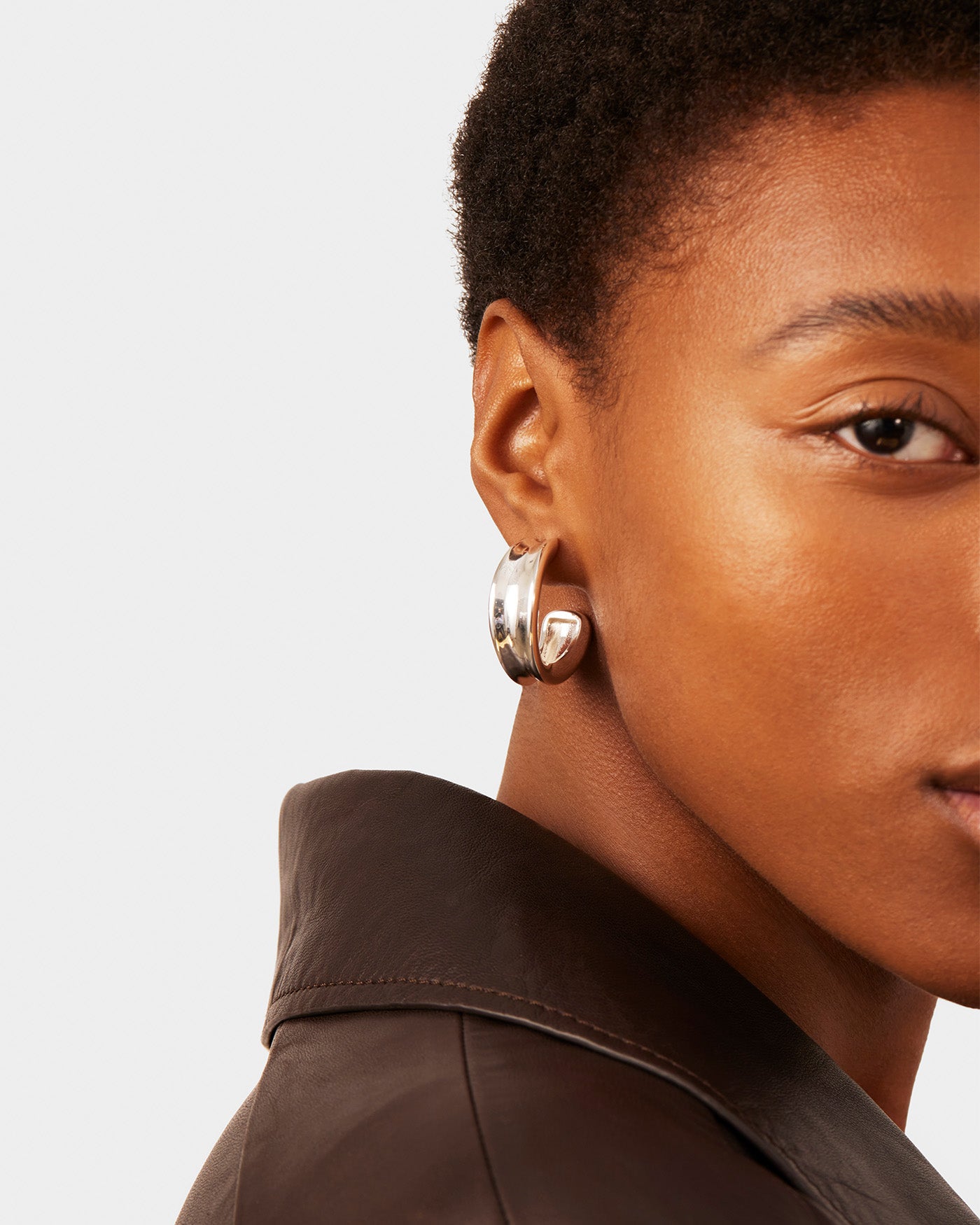 Sterling Silver Doune Hoops Earrings - Elegant & Timeless Jewelry for Women - Perfect for Everyday Wear, Parties & Special Occasions