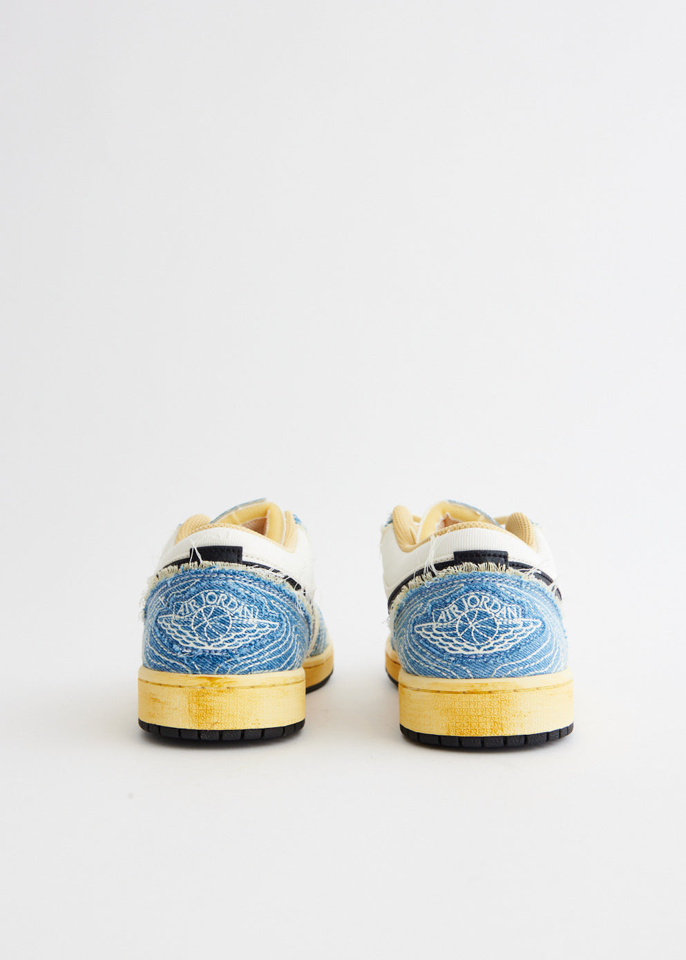Air Jordan 1 Low 'Sashiko' Japan-Inspired Sneakers - Retro Basketball Shoes for Men & Women - Perfect for Streetwear, Casual Outfits and Sneaker Collectors