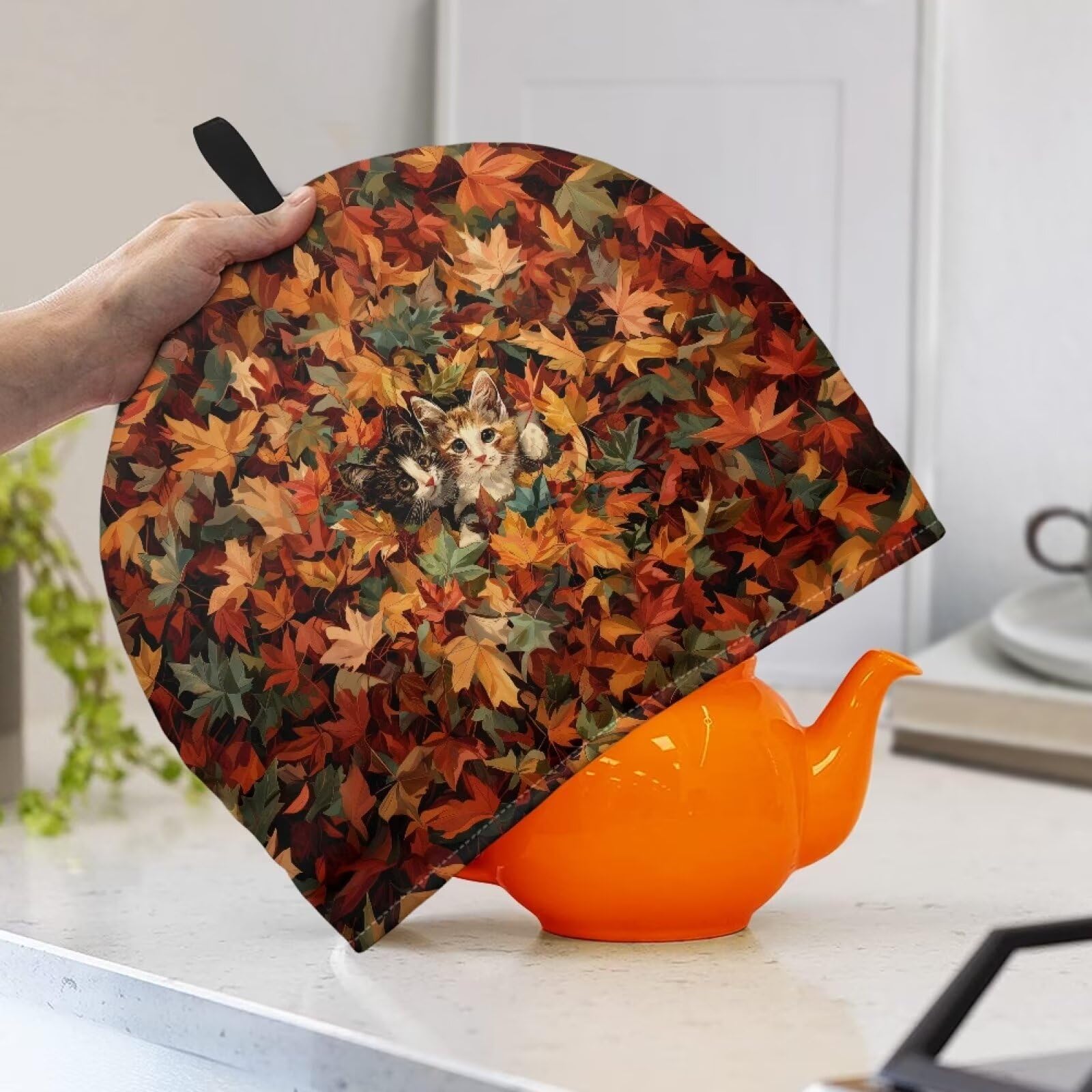 Insulated Tea Cozy for Teapots - Thick Heat-Resistant Tea Pot Warmer Cover with Maple Leaf & Kitty Design - Perfect for Home, Hotel & Table Decor - Keep Your Tea Warm for Hours