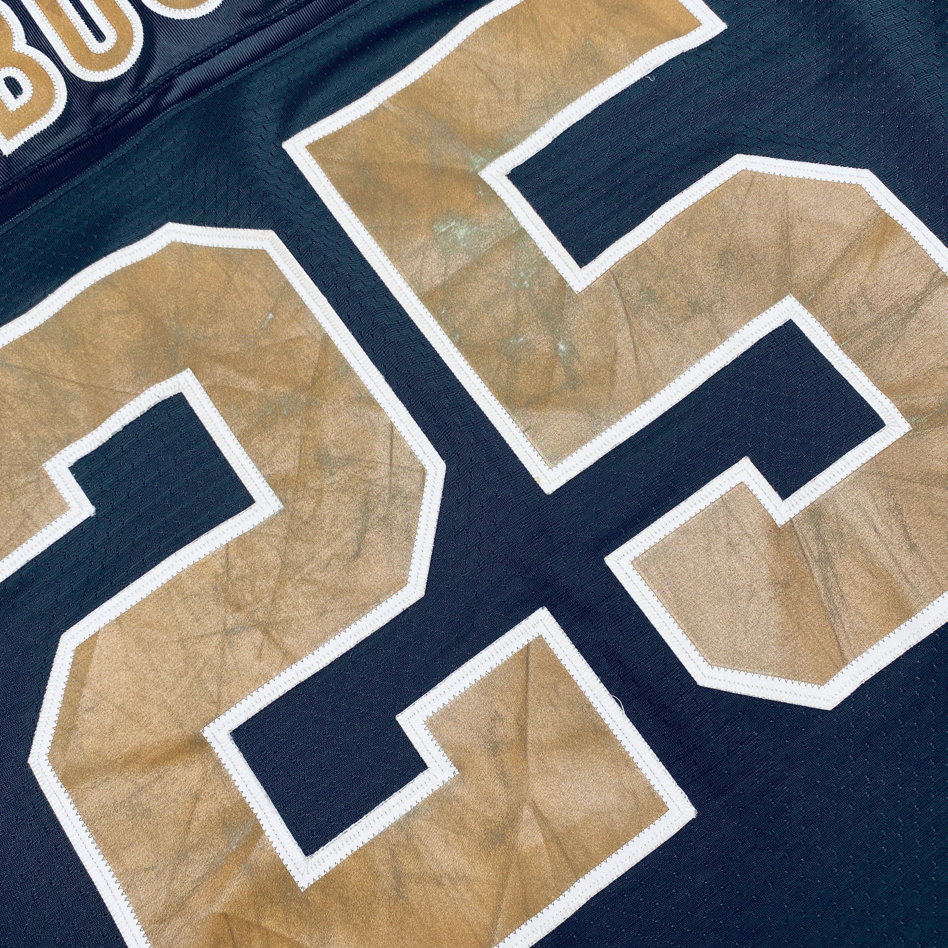 Authentic New Orleans Saints Reggie Bush 2006/07 Rookie Stitched NFL Jersey (Size L/XL) - Perfect for Game Day, Collectibles & Saints Fan Gifts