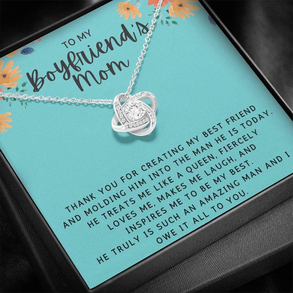 Personalized Necklace Gift for Boyfriend's Mom - Elegant Jewelry with Gift Box | Perfect for Mother's Day, Birthday & Special Occasions