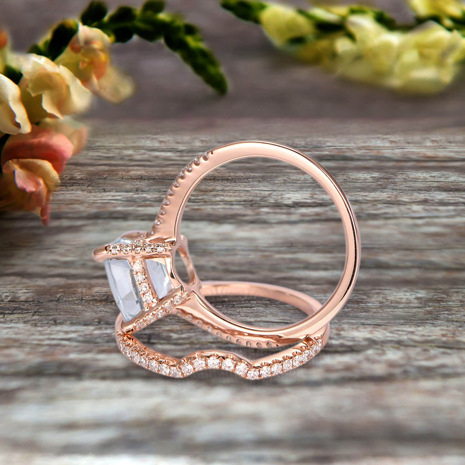 2Pcs Wedding Ring Set - 1.75 Carat Cushion Cut Aquamarine Engagement Ring & 10k Rose Gold Curved Wedding Band, Bridal Jewelry Set for Engagement, Proposal, Anniversary Gift, Perfect for Romantic Occasions and Special Moments