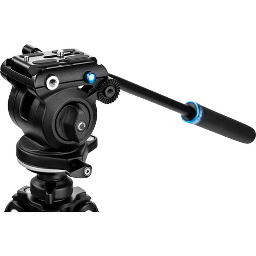 Benro Aero 2 PRO Aluminum Travel Video Tripod with Flip Locks - Lightweight & Compact Tripod for DSLR Cameras, Mirrorless Cameras, Vlogging - Perfect for Travel, Outdoor Photography & Video Shooting