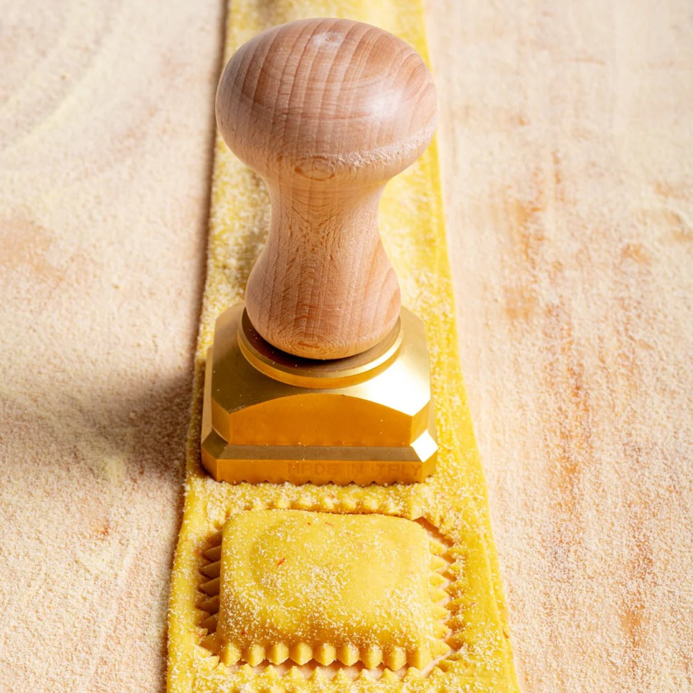 La Gondola Rectangular Pasta Stamp 45 x 55 mm - Authentic Italian Pasta Dough Press for Homemade Ravioli, Tortellini & Lasagna - Perfect for Italian Cooking, Baking & DIY Pasta Making at Home