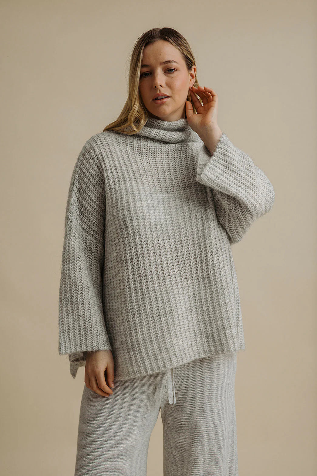 Talamaya Æther Rollneck Pullover - Soft Wool Sweater for Men & Women | Cozy Winter Knitwear for Office, Travel & Casual Outfits
