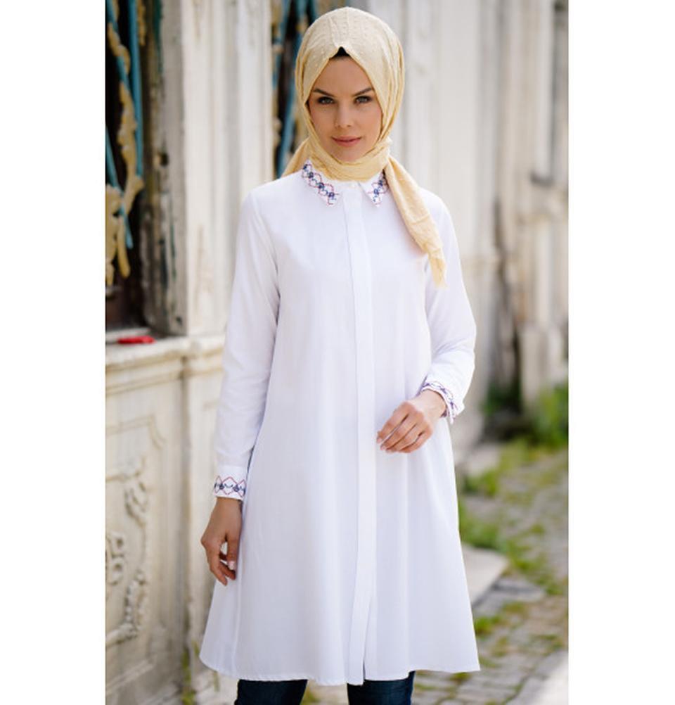 Abaci Modest Tunic 11702 R46 White - Women's Loose Fit Casual Top for Everyday Wear, Work & Church Outfits