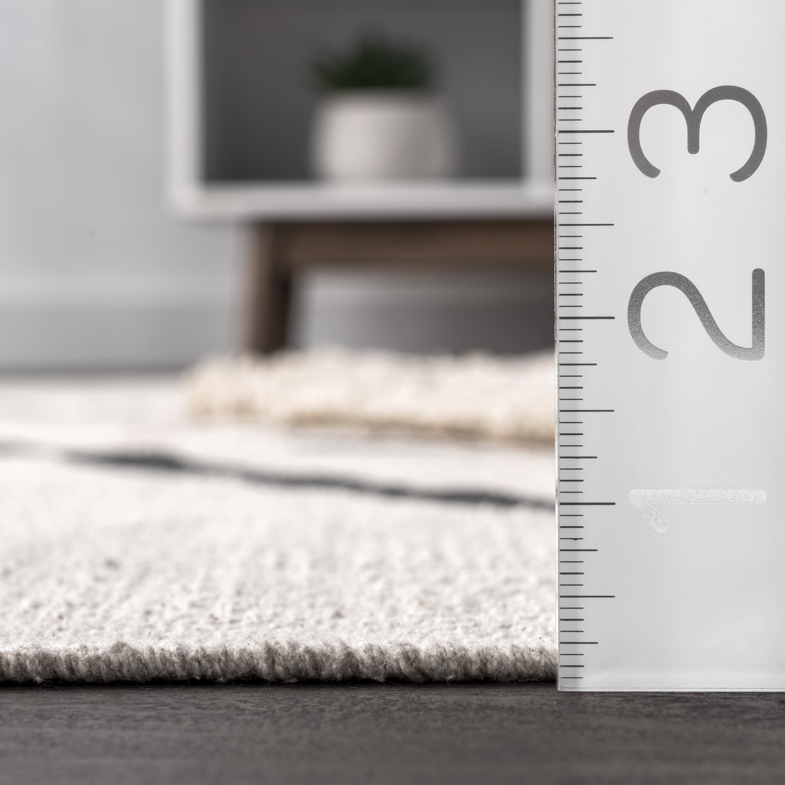 Soft Plush Cotton Shag Rug - Luxurious Beige Shaggy Carpet for Living Room & Bedroom | Cozy Home Decor for Modern Interior Design