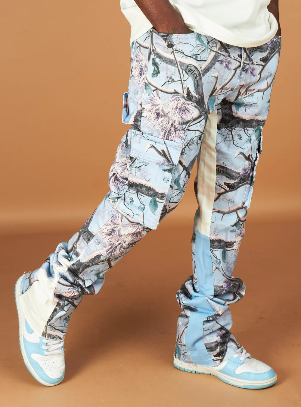 Stylish Light Blue Mott Politics Jeans 521 - Perfect for Casual Wear & Everyday Outfits