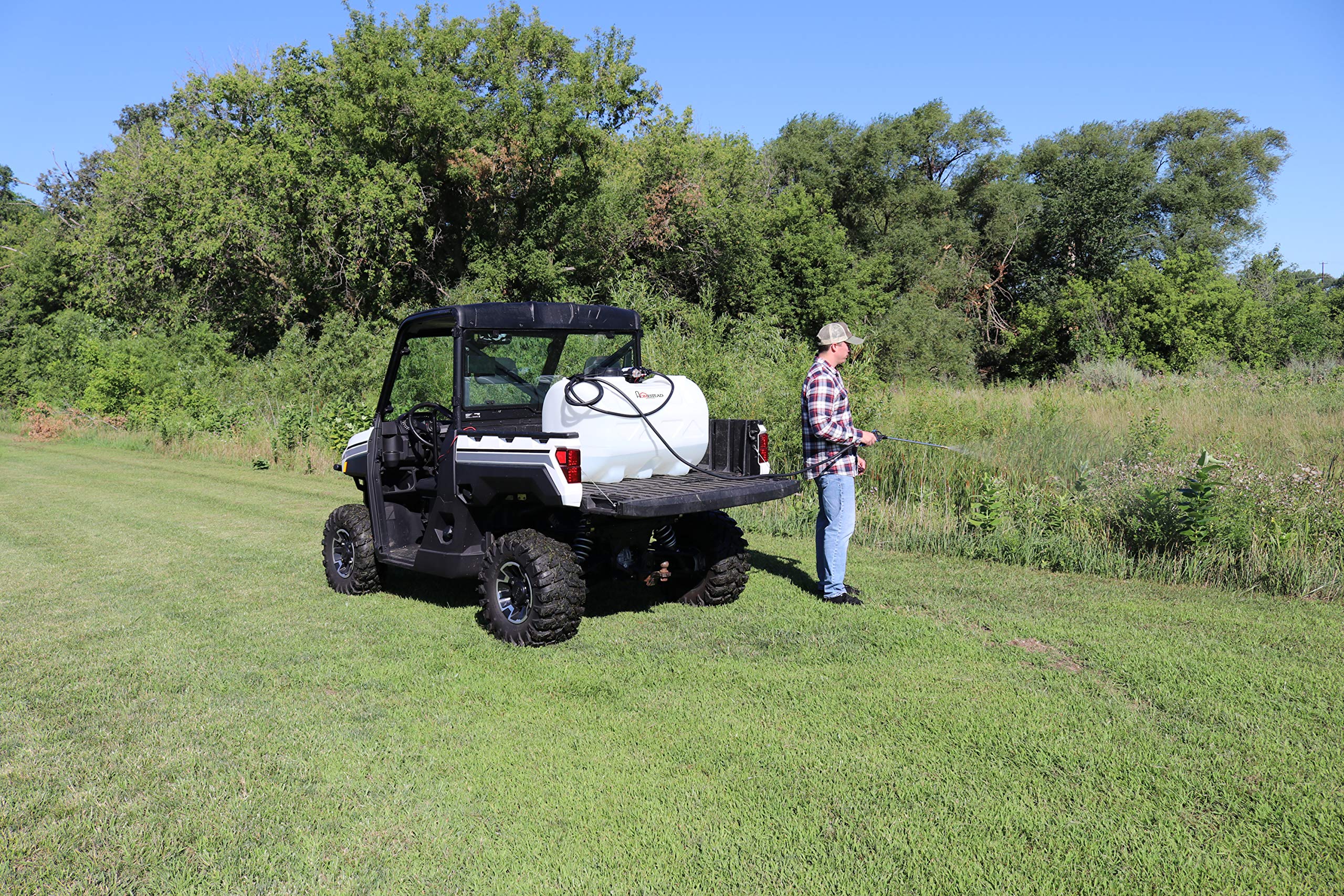 HOMESTEAD SSO-01-060D-HS 60 Gallon Prime Spot Sprayer - 2.2 GPM, White - Ideal for Lawn Care, Weed Control & Agricultural Spraying
