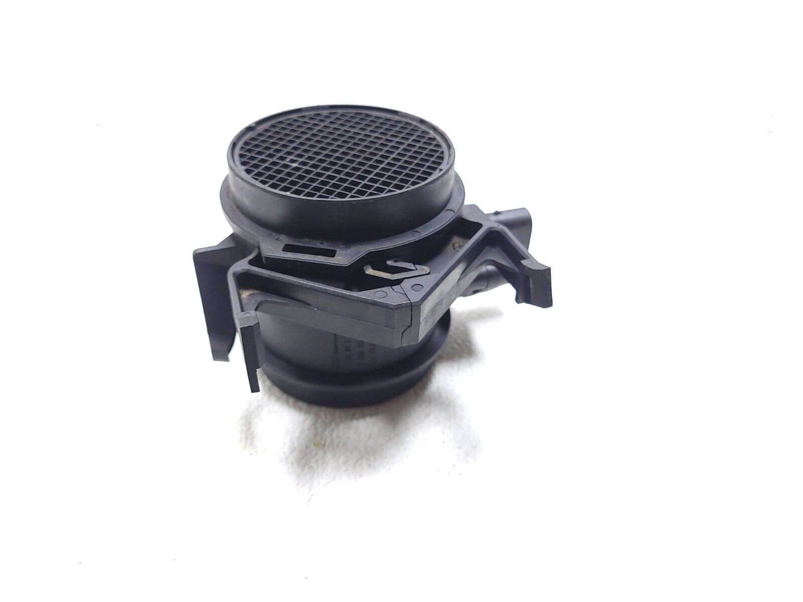06-11 Mercedes ML500 MAF Mass Air Flow Sensor A1130940048 OEM Replacement - Improve Engine Performance & Fuel Efficiency for Smooth Driving