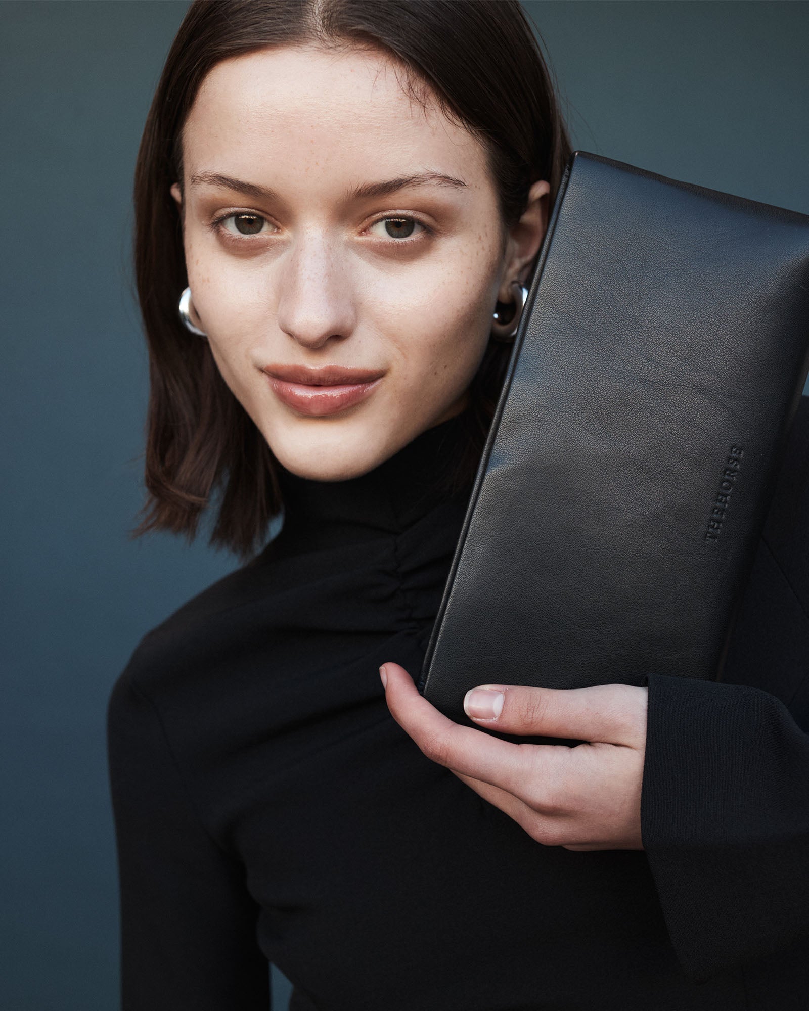 Wes Clutch: Stylish Black Leather Crossbody Bag for Women - Perfect for Work, Travel, and Everyday Use