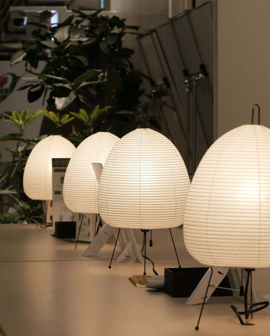 Akari Table Lamp - Modern Japanese Paper Light for Living Room, Bedroom & Office - Soft Ambient Lighting for Home Decor & Relaxation