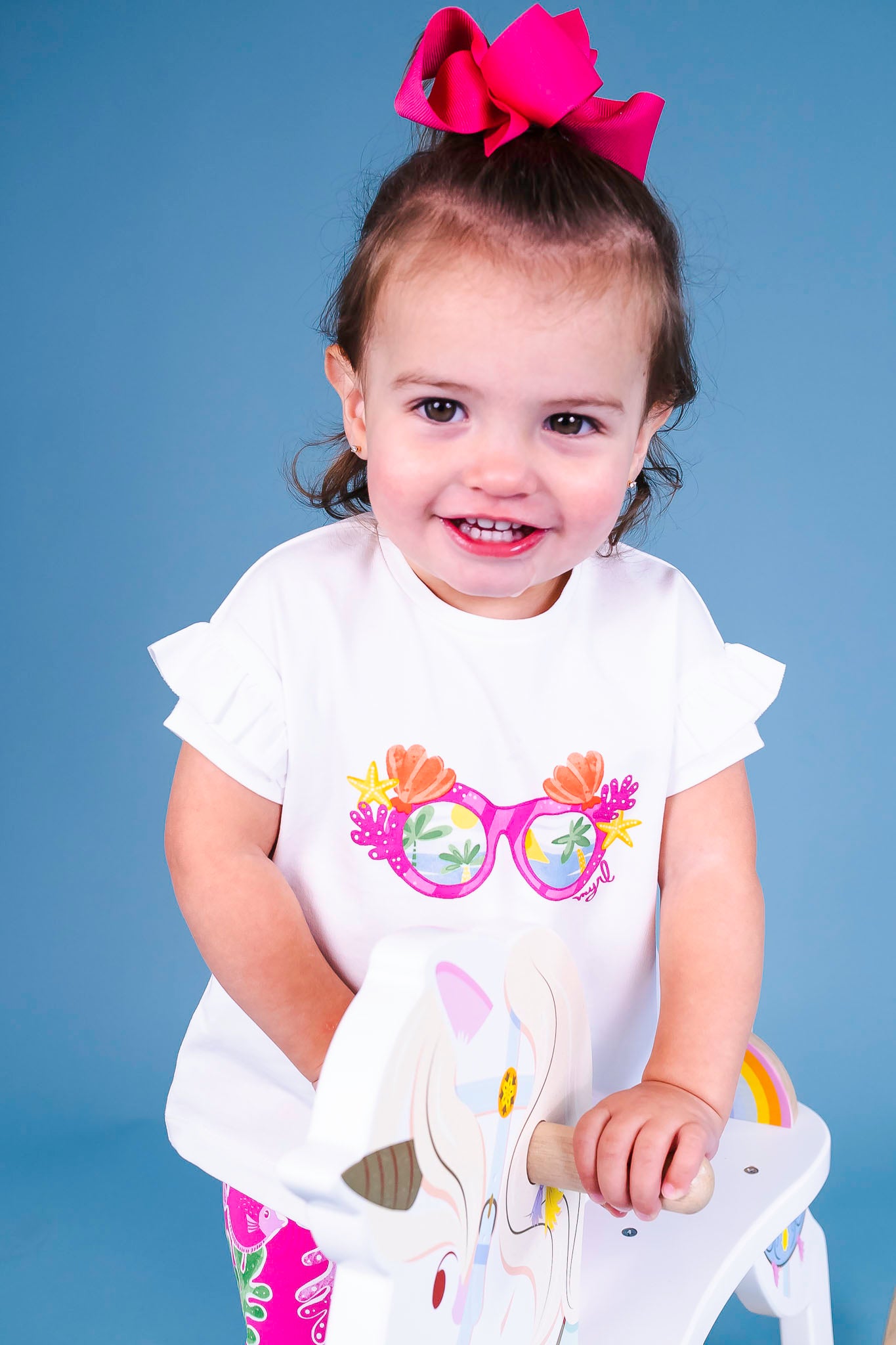 Fuchsia Sunglasses & Legging Set for Baby Girls - Trendy Toddler Outfit for Summer Playdates & Photo Shoots
