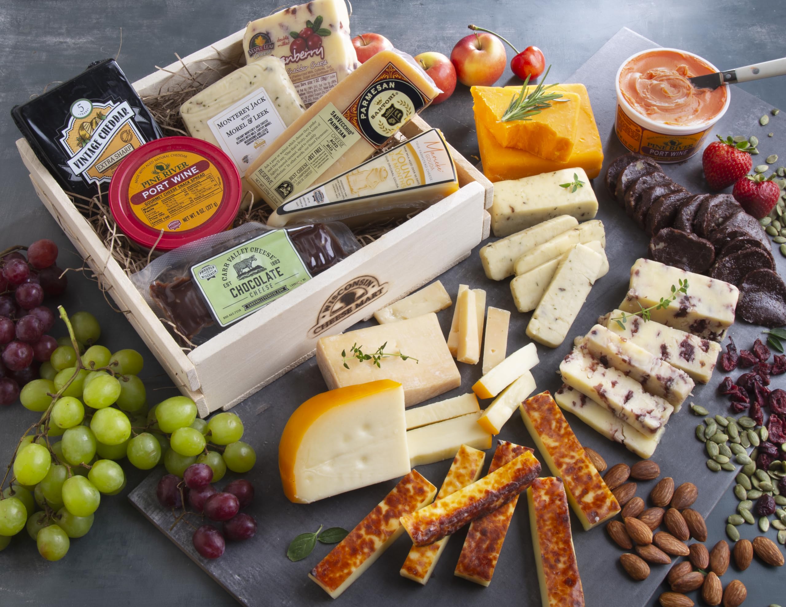 Best Sellers Cheese Collection | Premium Wisconsin Cheese Variety Pack | Gourmet Gift Box for Holidays, Parties & Corporate Gifts | Perfect for Cheese Lovers & Foodies