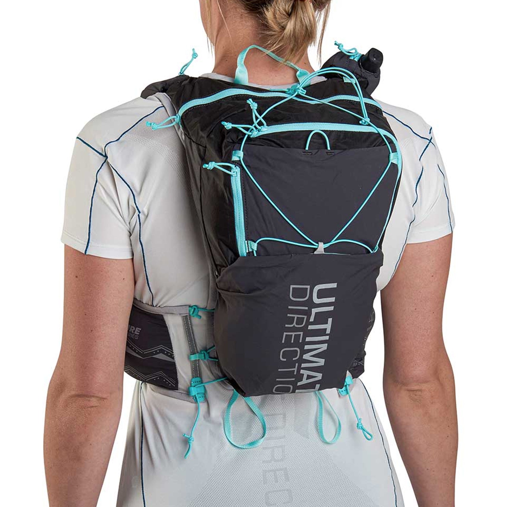 Ultimate Direction Women's Adventure Vesta 5.0 Hydration Running Vest - Lightweight Trail Running Gear for Hiking, Marathon & Outdoor Activities
