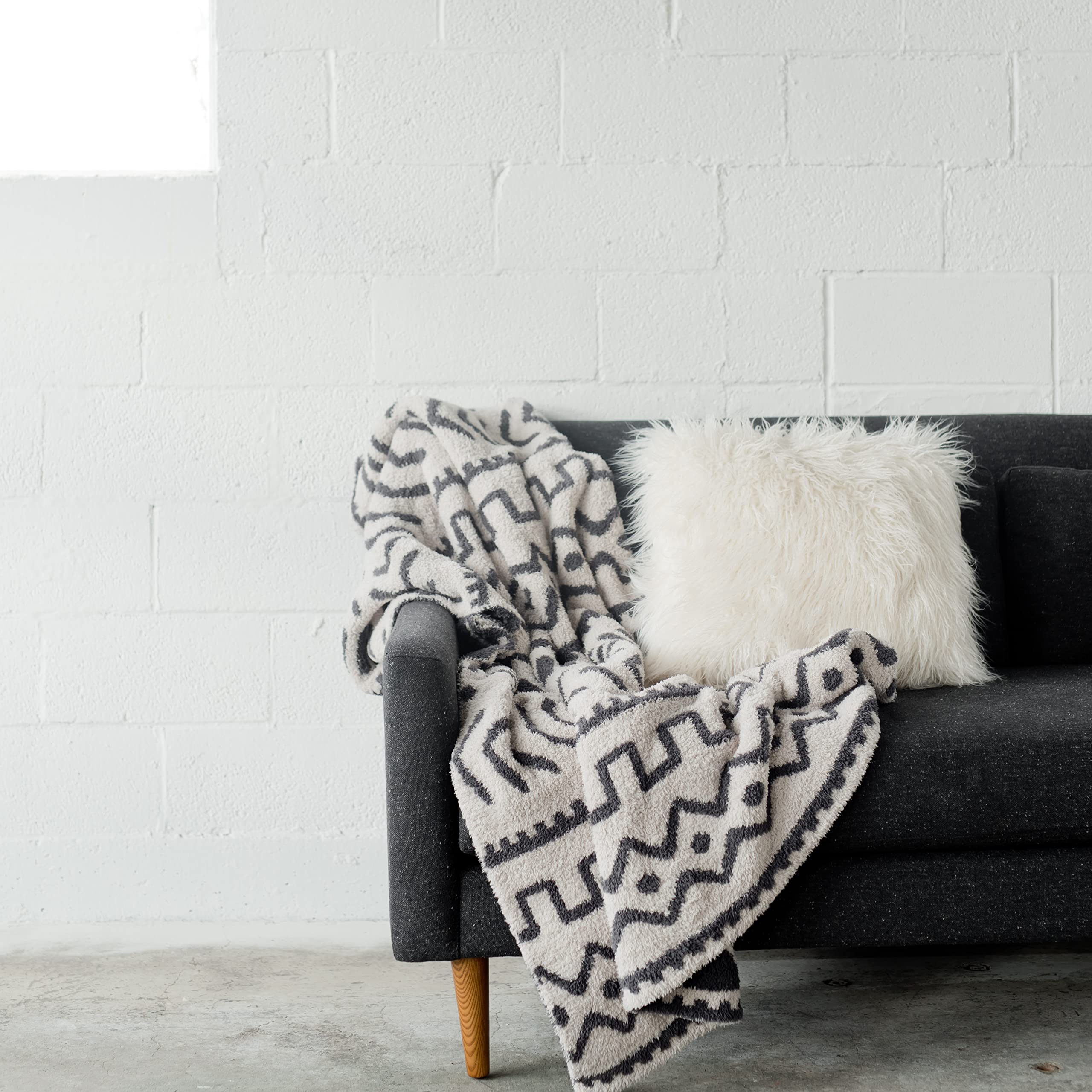 Saranoni Premium Extra Large Throw Blanket 60