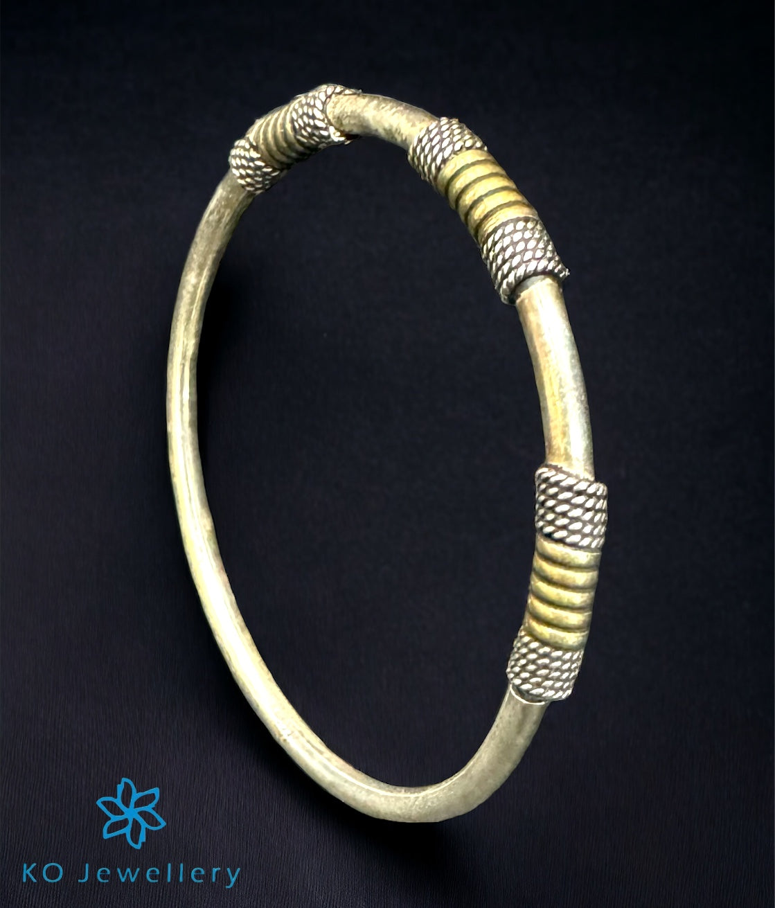 Abner Silver Adjustable Openable Bracelet - Size 2.3
