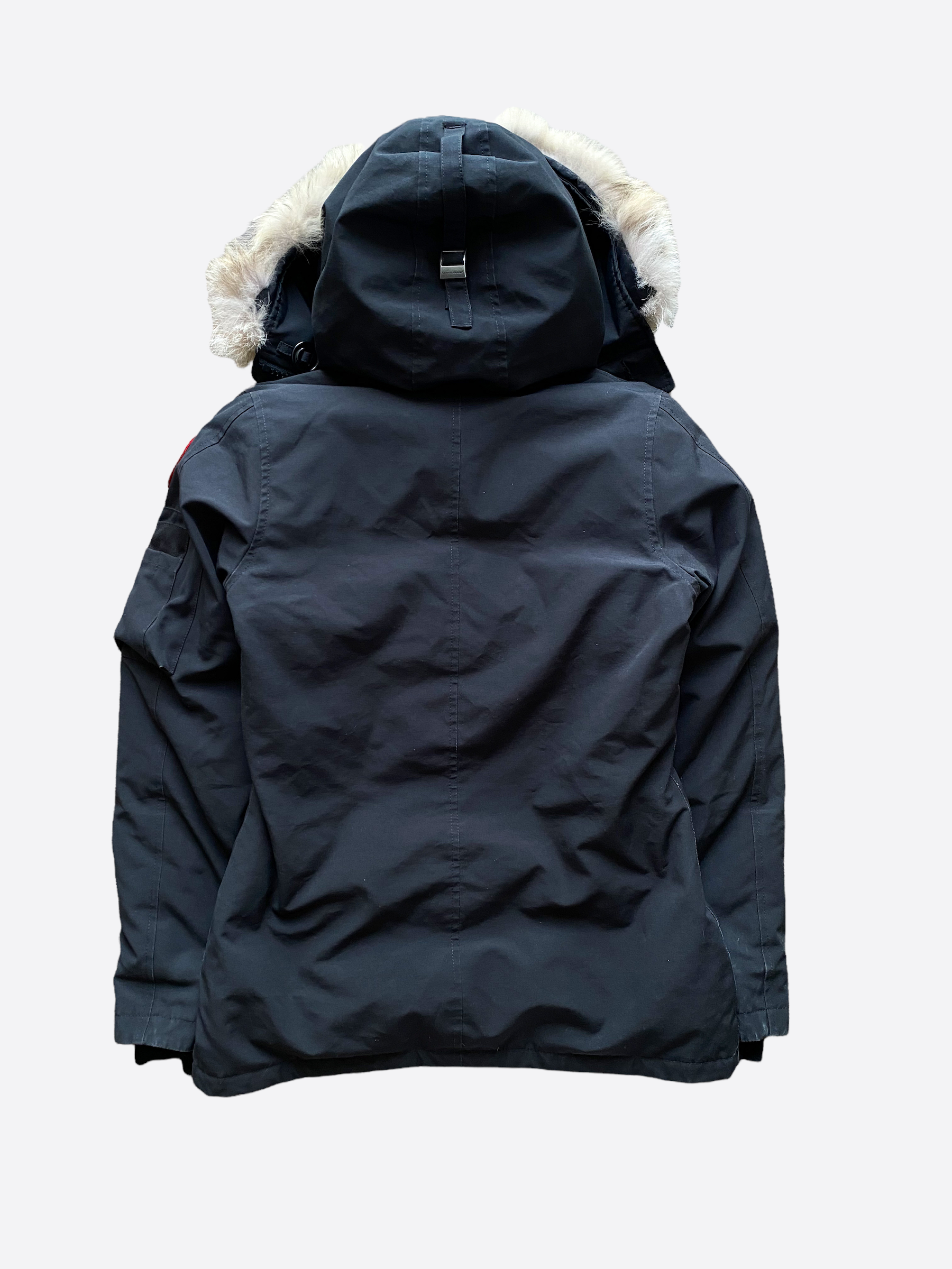 Canada Goose Montebello Women's Parka - Black Waterproof Winter Coat for Extreme Cold Weather | Fashionable Outerwear for City Commuting & Outdoor Activities