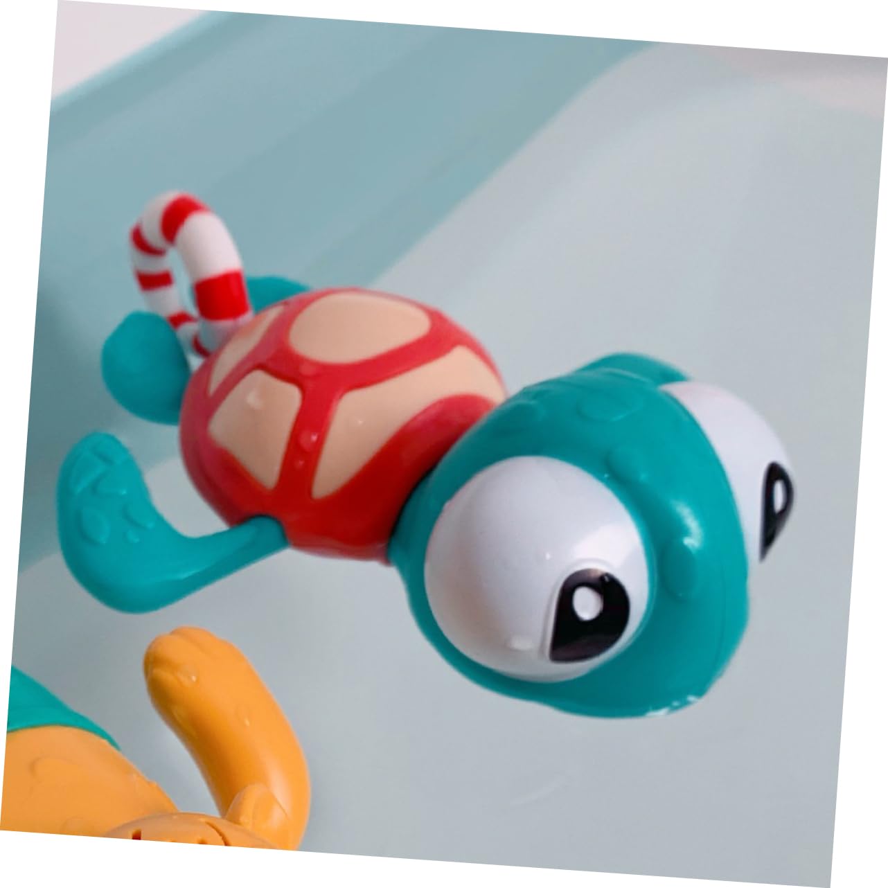 WESIEVYA 1pc Wind Up Bath Toy - Fun Animal Swimming Water Play Toy for Kids, Toddler Bathtime & Pool Games | Perfect for Bath Time, Swimming Pool, and Outdoor Water Play