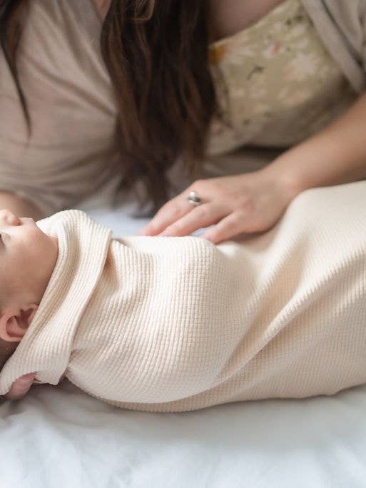 Organic Waffle Weave Swaddle Blanket - Soft & Breathable Baby Wrap for Newborns - Perfect for Swaddling, Nursing & Stroller Use