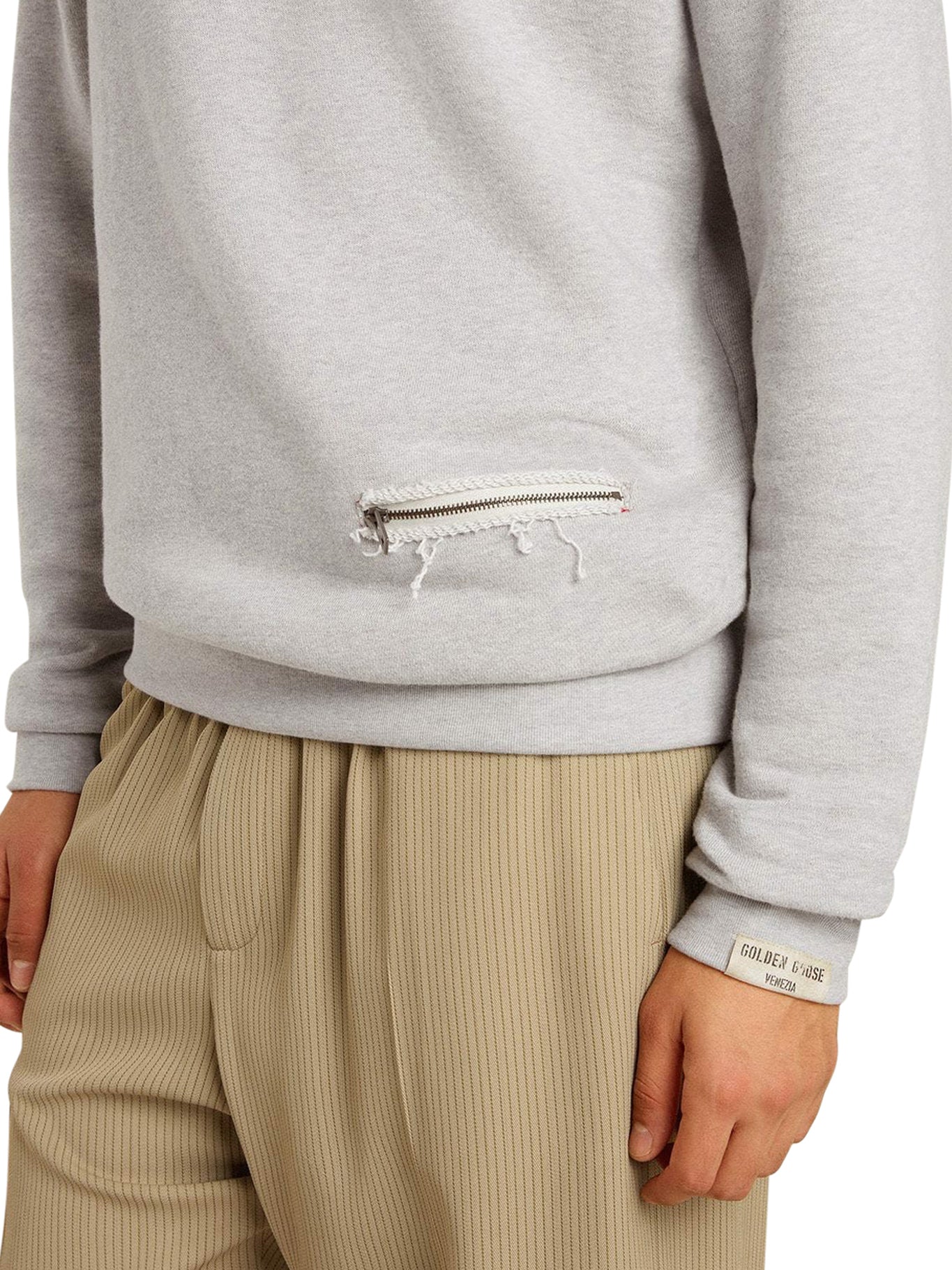 Premium Crew Neck Sweatshirt with Contrast Stitching - Comfortable & Stylish Casual Wear for Men & Women | Perfect for Everyday Outfits, Lounge Wear & Layering