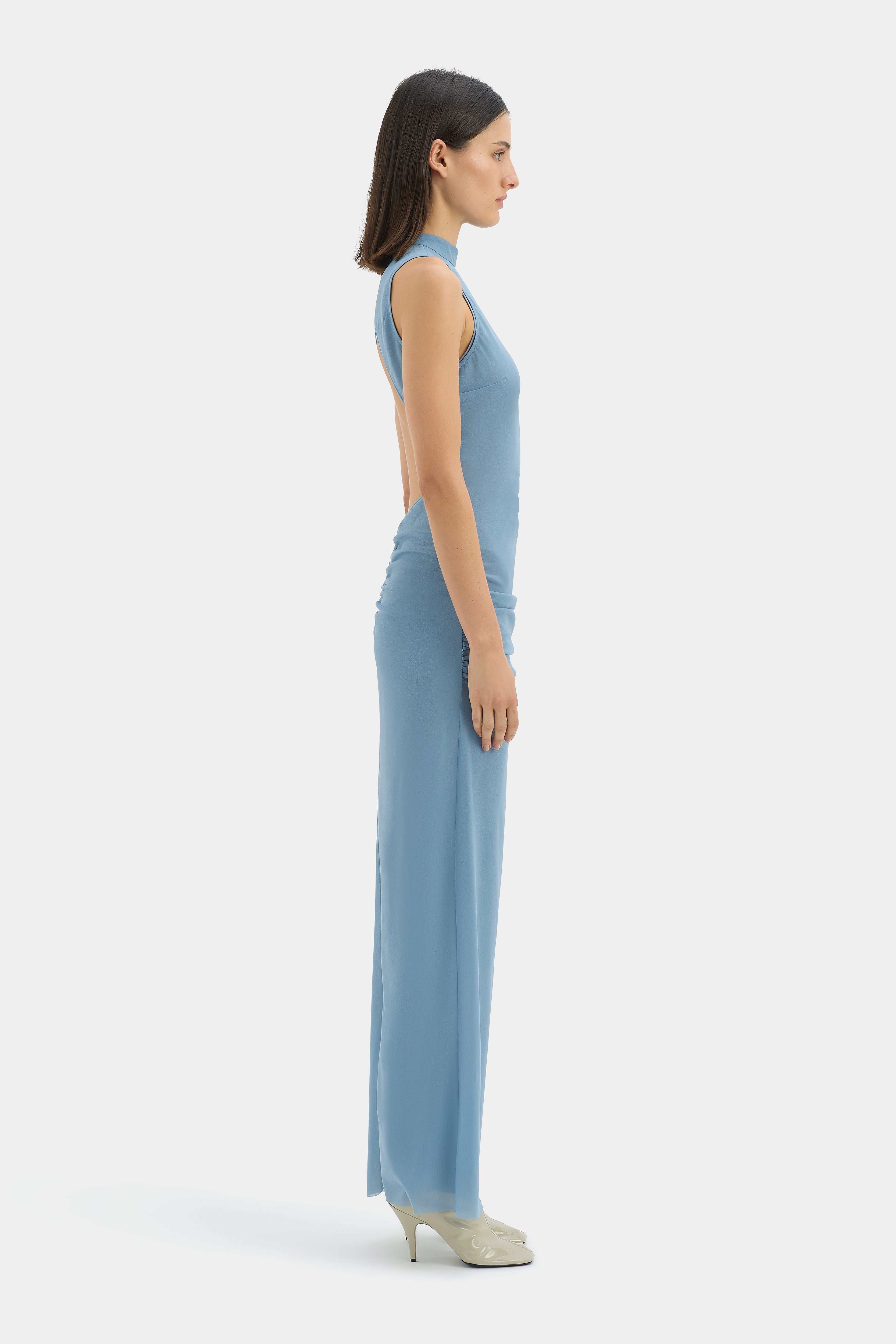 Elegant Ruby Red Open Back Evening Gown - Sexy Long Formal Dress for Prom, Wedding, and Special Occasions