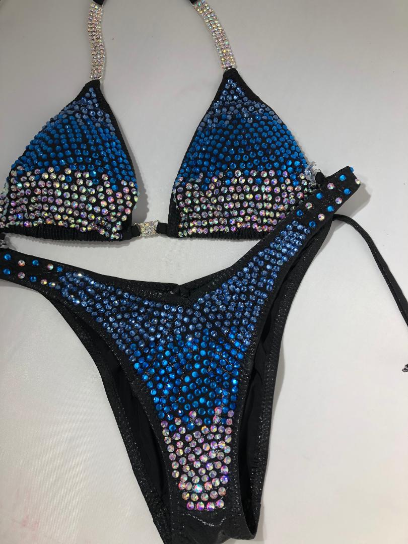Midnight Blue Ombre Bikini Set with Rhinestones - Sexy Black & Blue Figure Swimsuit for Women - Perfect for Beach, Pool Party & Vacation